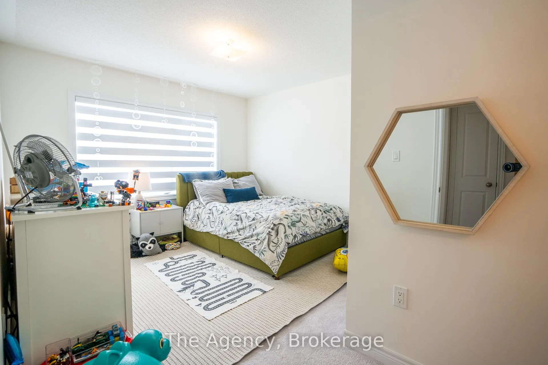 Photo 20 of 671 Anishinaabe Drive, Shelburne — HOMEH
