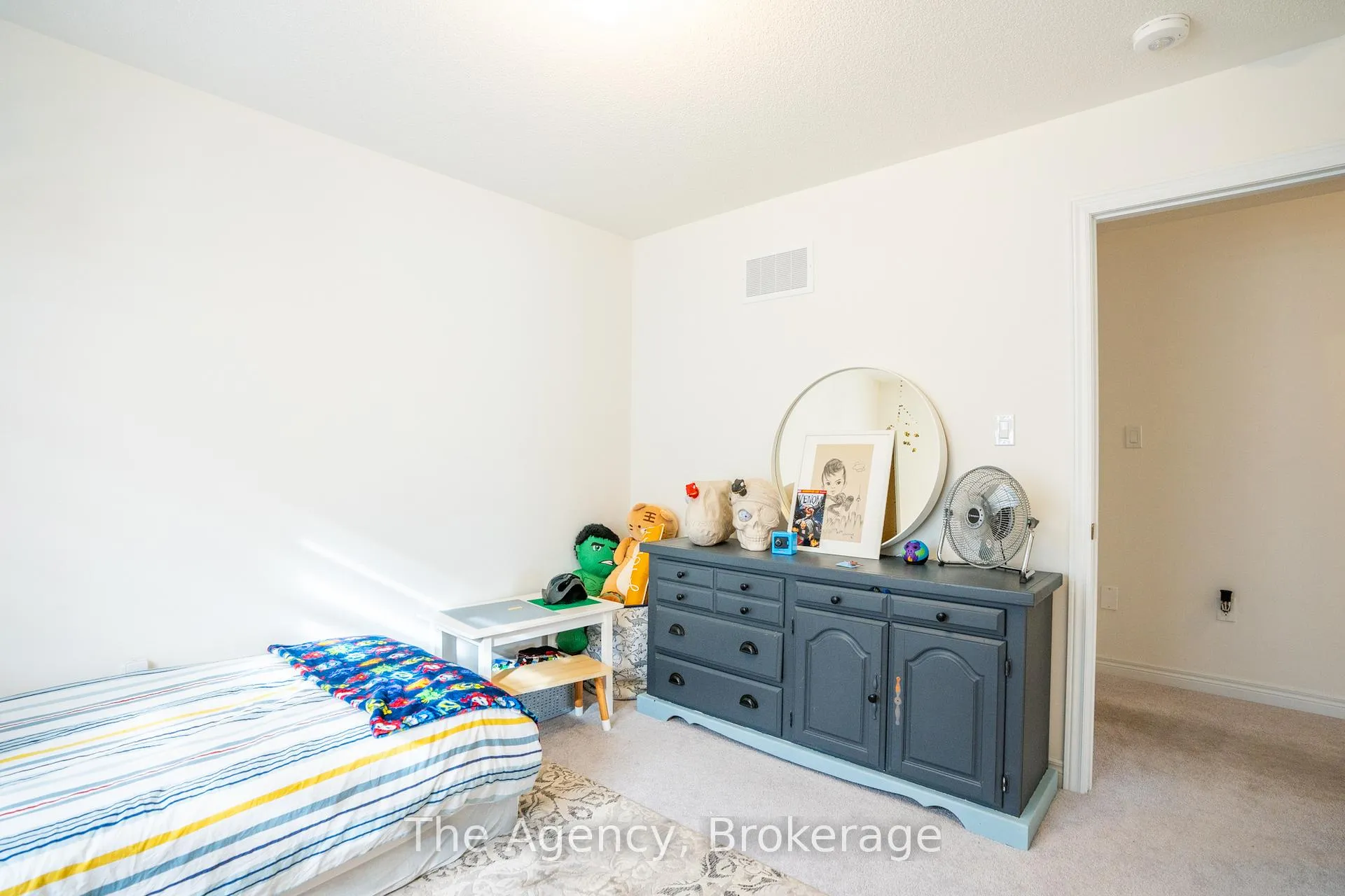 Photo 26 of 671 Anishinaabe Drive, Shelburne — HOMEH