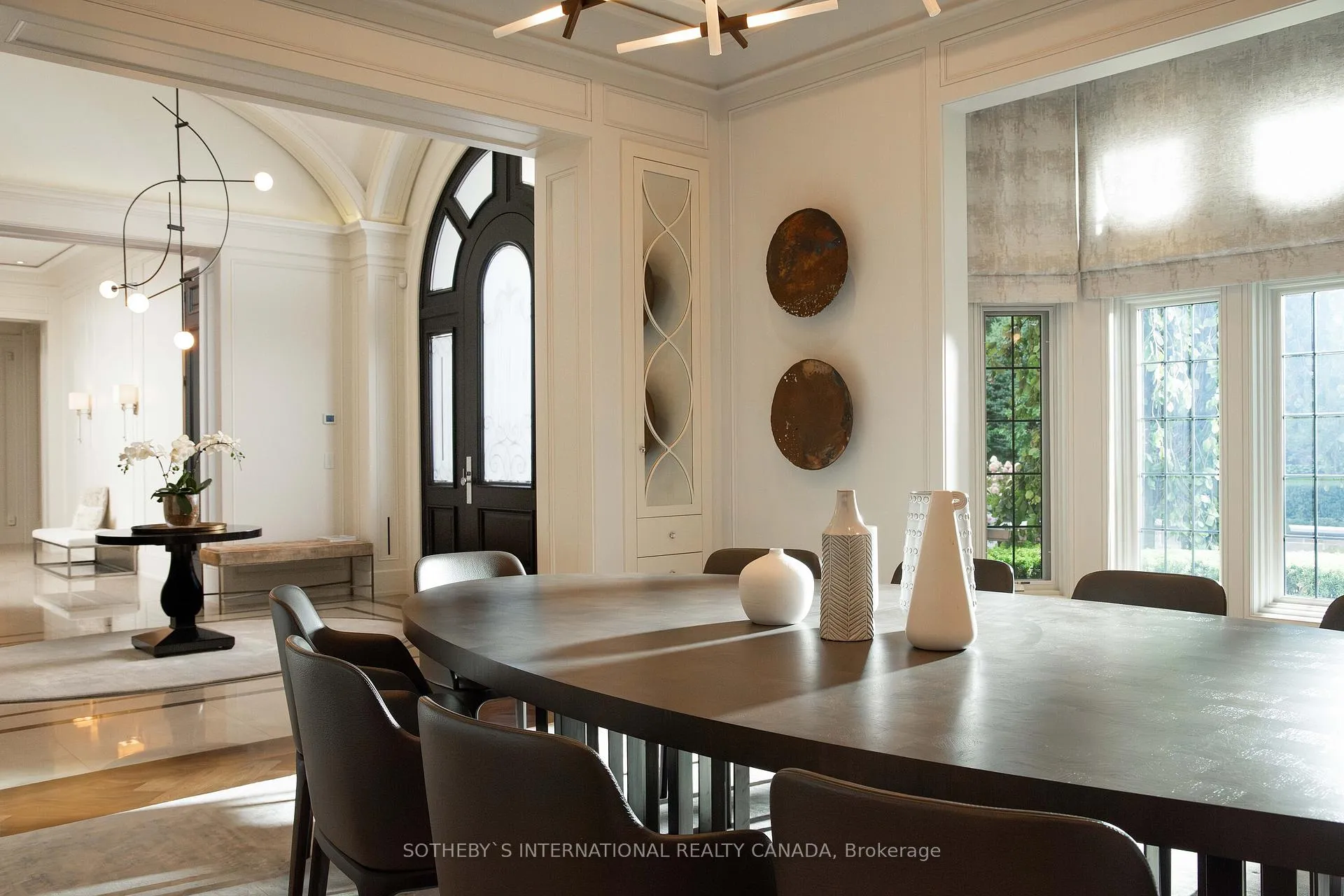 Photo 5 of 24 Hedgerow Court, Vaughan, Kleinburg — HOMEH