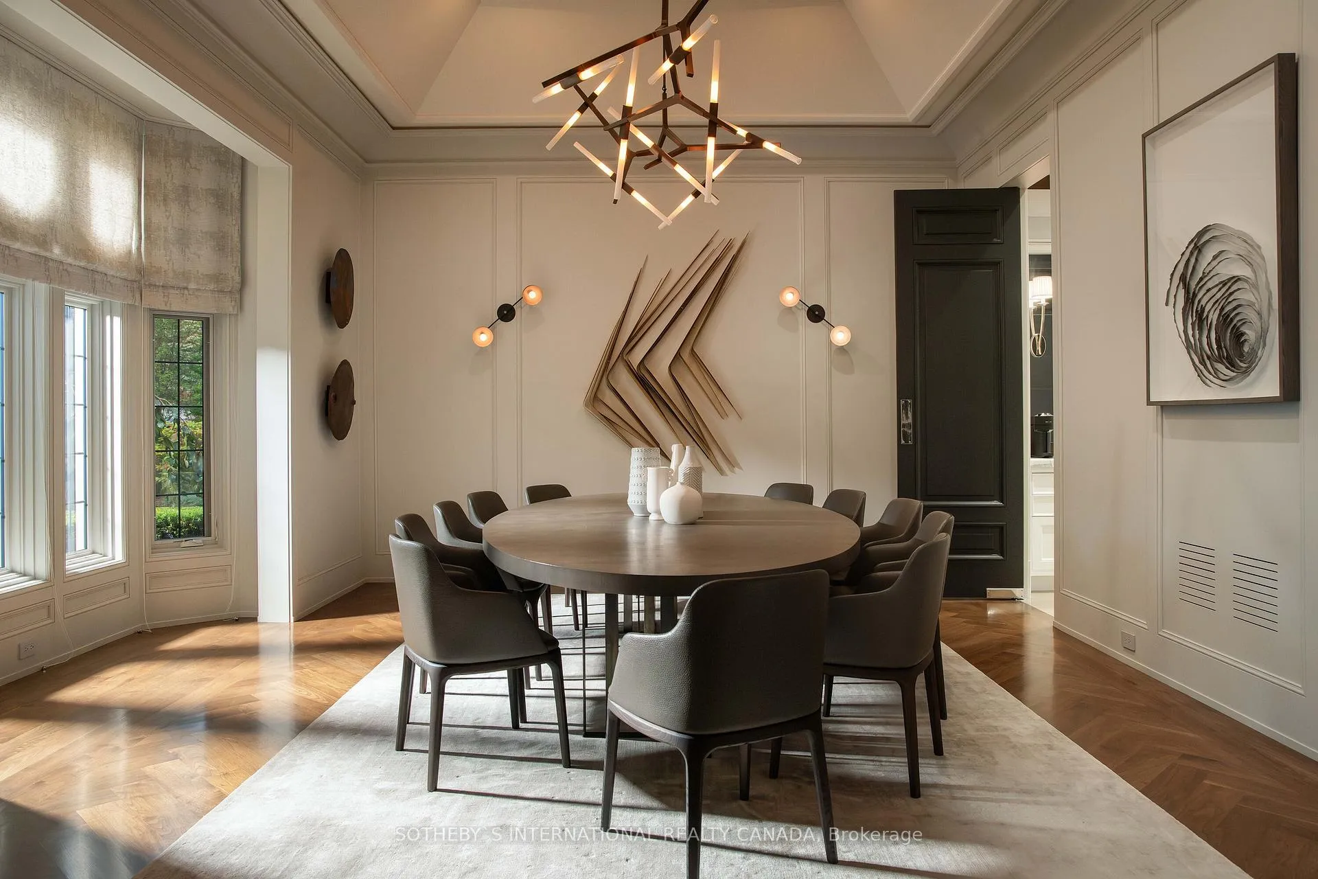 Photo 6 of 24 Hedgerow Court, Vaughan, Kleinburg — HOMEH