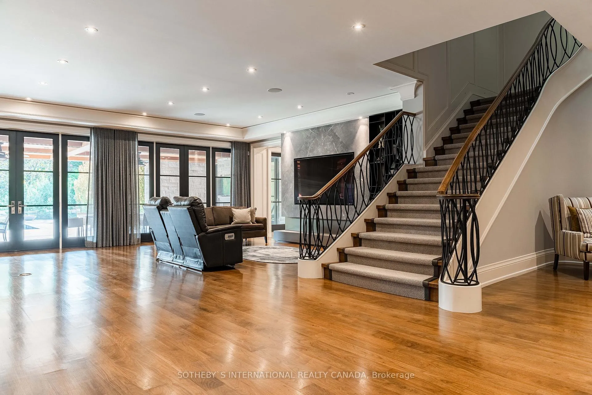 Photo 26 of 24 Hedgerow Court, Vaughan, Kleinburg — HOMEH