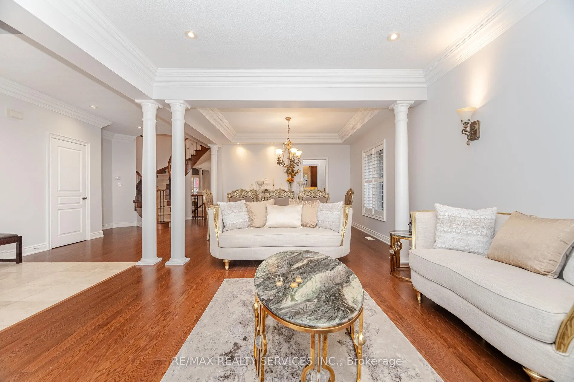 Photo 8 of 9 Concorde Drive, Brampton, Vales of Castlemore North — HOMEH