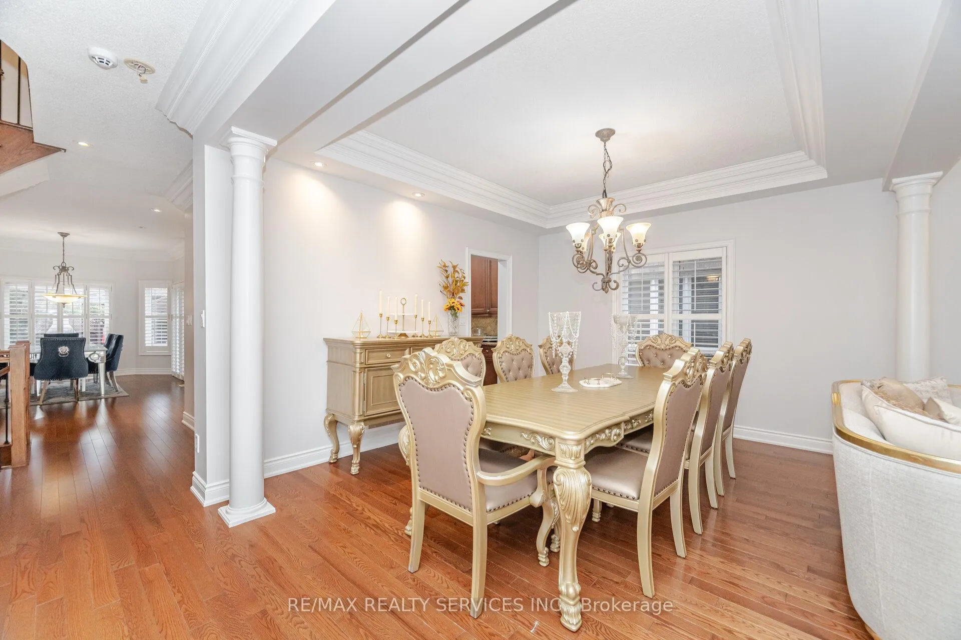 Photo 10 of 9 Concorde Drive, Brampton, Vales of Castlemore North — HOMEH