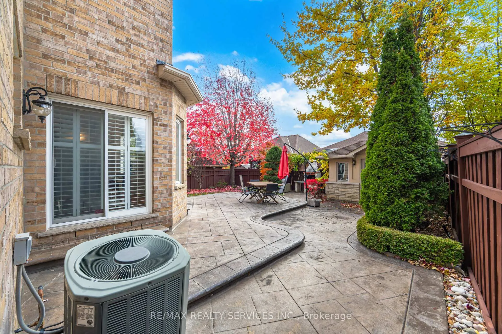 Photo 43 of 9 Concorde Drive, Brampton, Vales of Castlemore North — HOMEH
