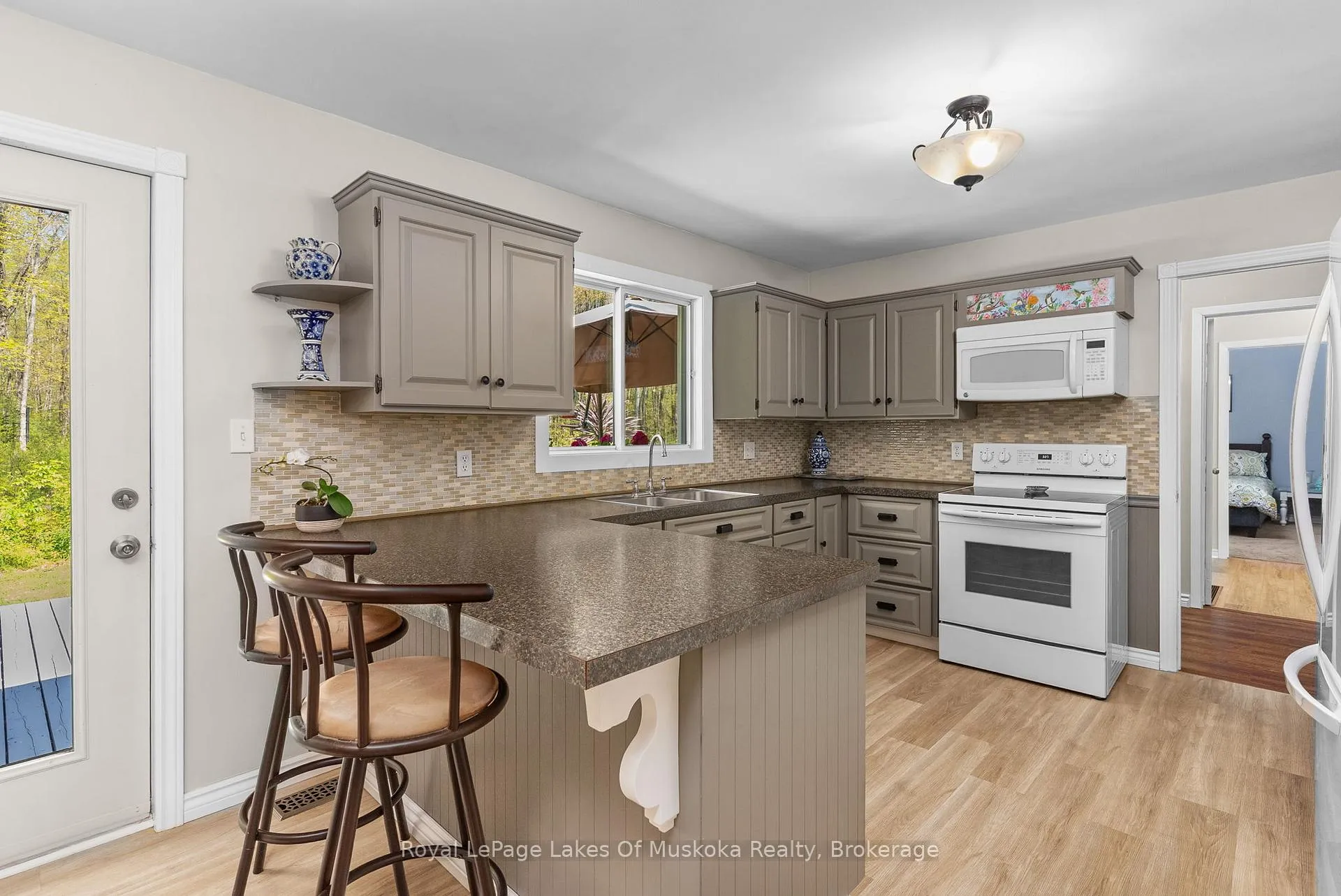 Photo 8 of 1101 Starratt Road, Ryerson — HOMEH