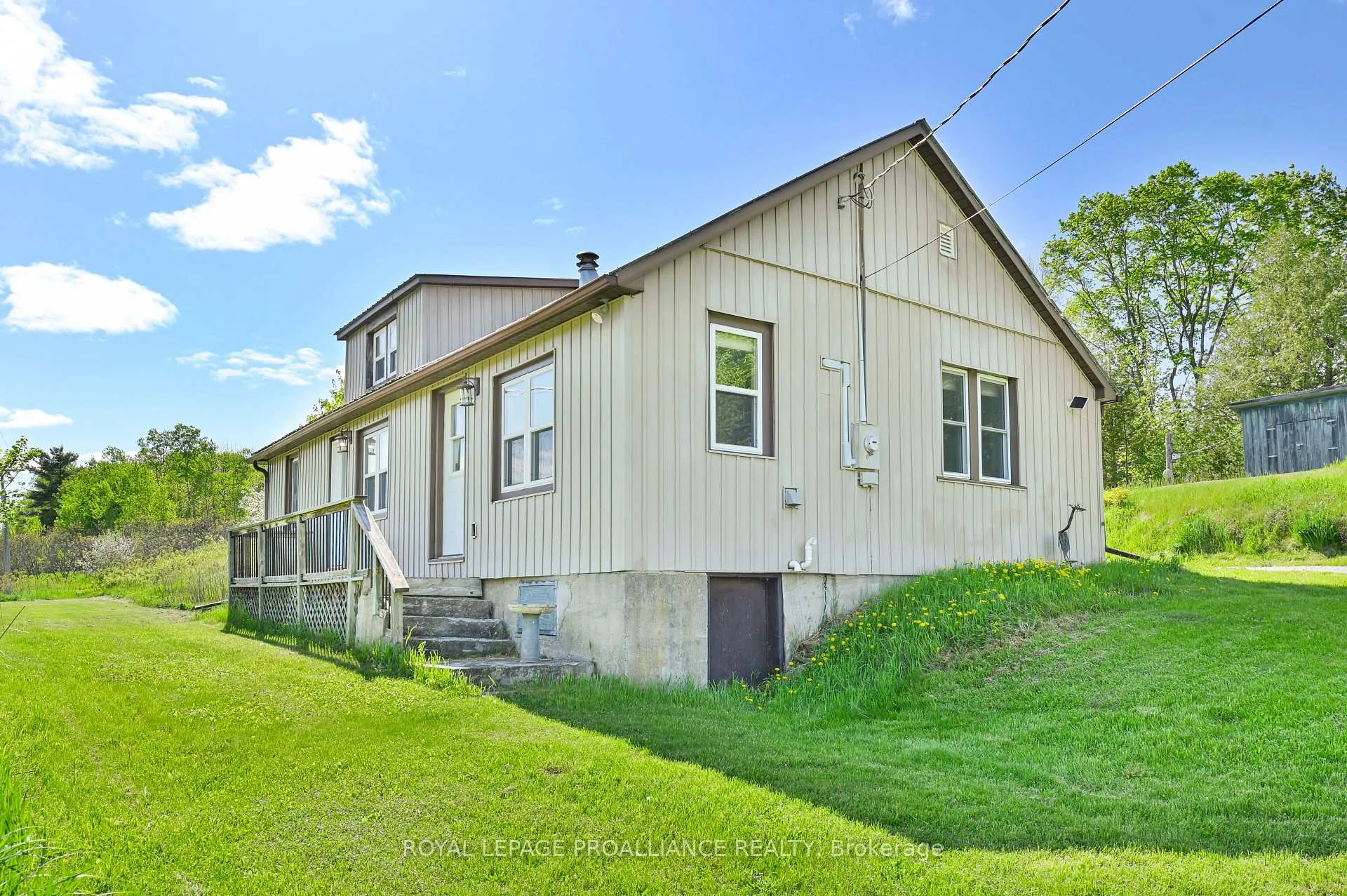 Photo 2 of 4865 Road 506, North Frontenac — HOMEH
