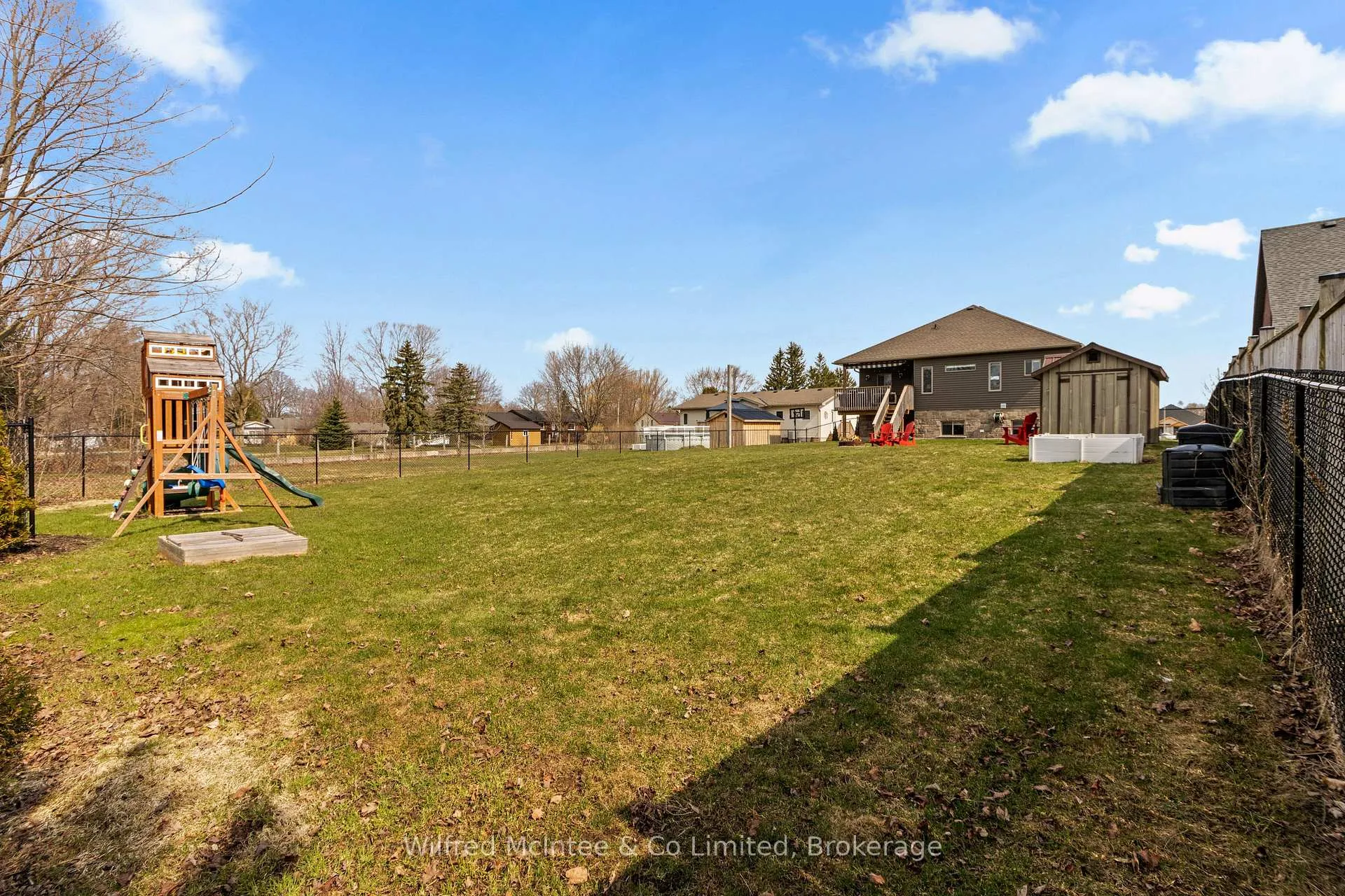 Photo 42 of 42 Mill Street, Kincardine — HOMEH