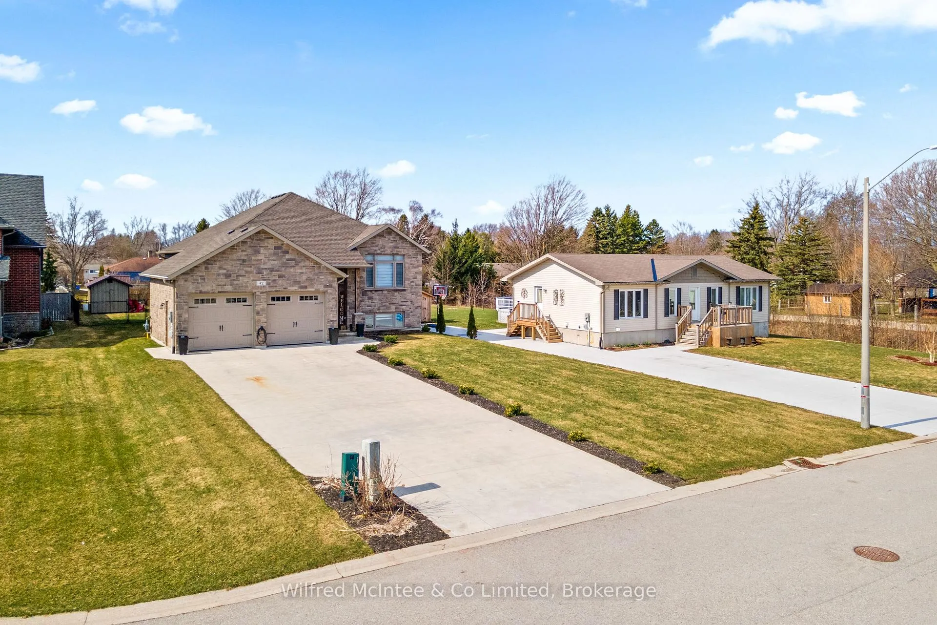 Photo 48 of 42 Mill Street, Kincardine — HOMEH