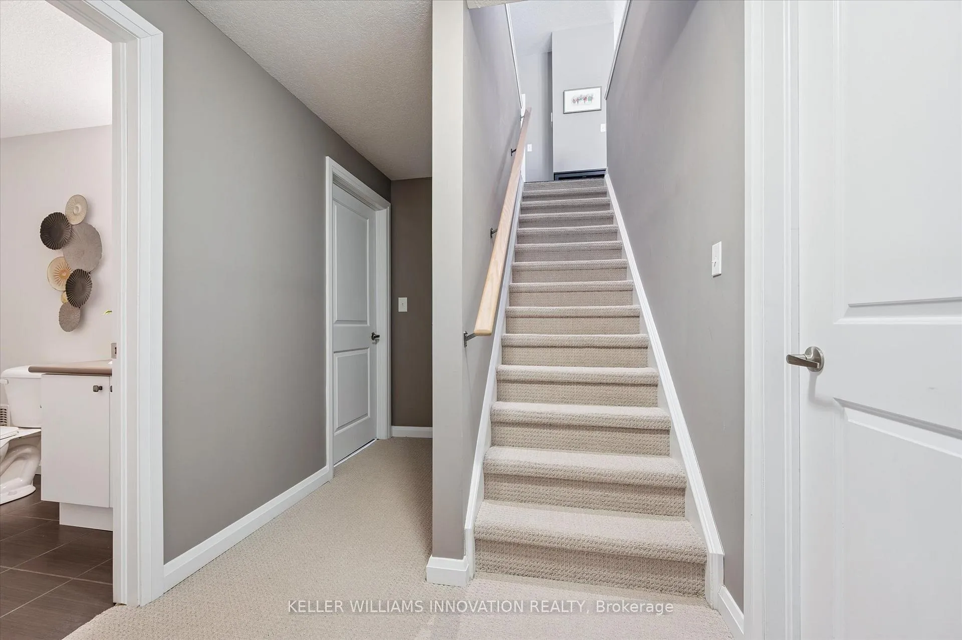 Photo 25 of 276 Dewdrop Crescent, Waterloo — HOMEH