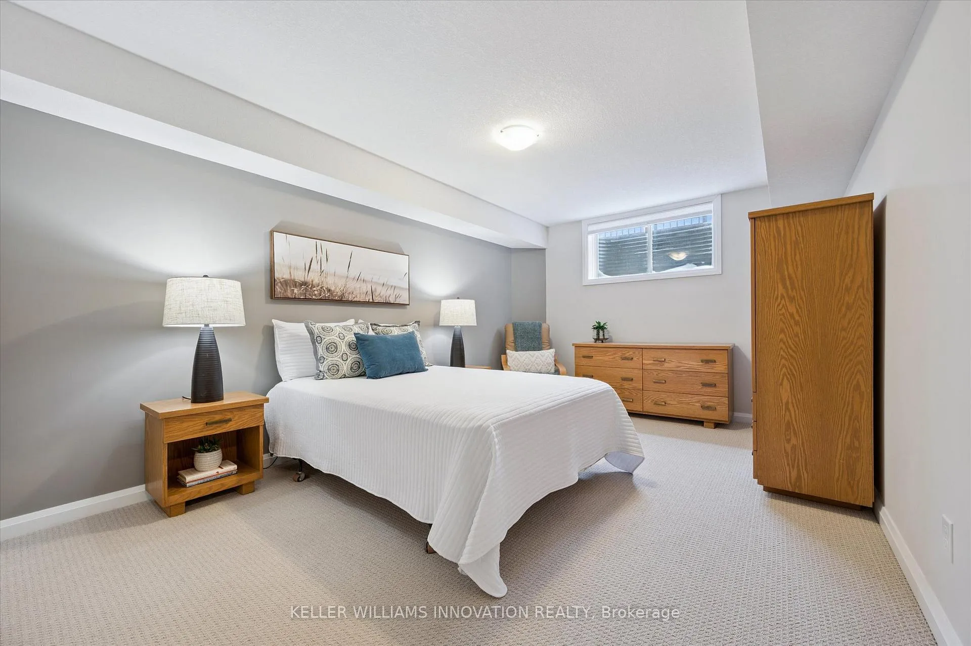 Photo 26 of 276 Dewdrop Crescent, Waterloo — HOMEH