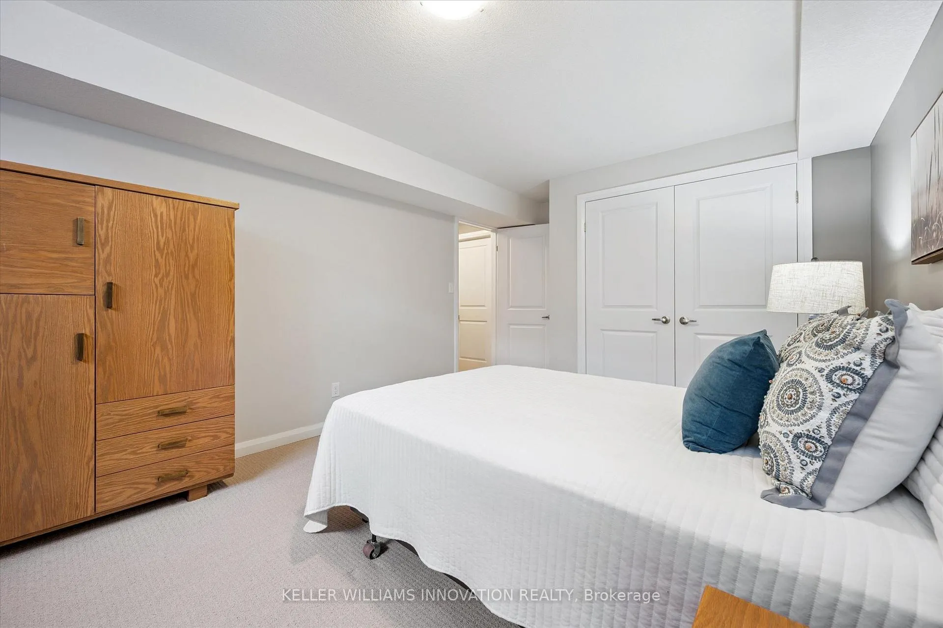Photo 27 of 276 Dewdrop Crescent, Waterloo — HOMEH