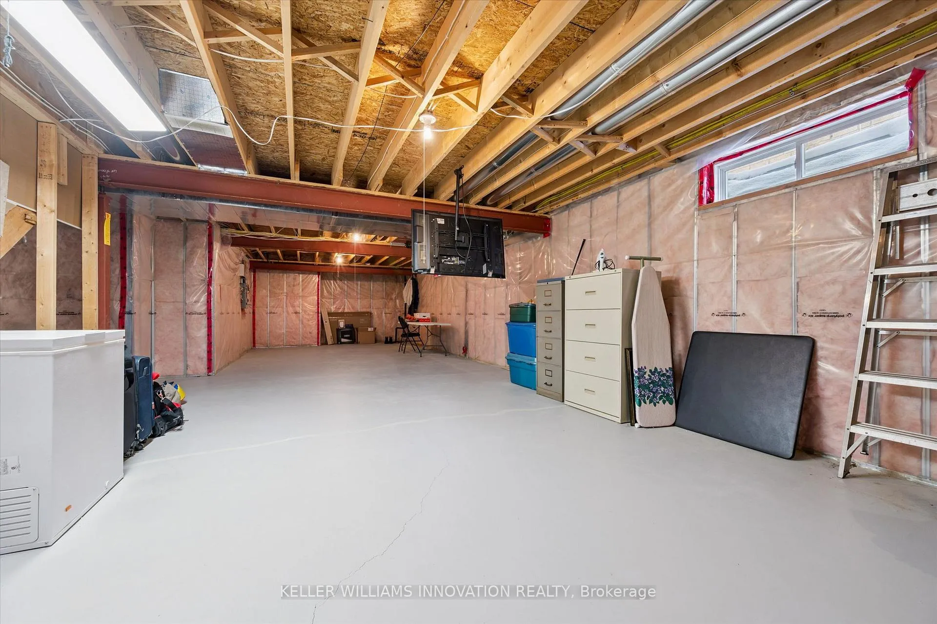 Photo 30 of 276 Dewdrop Crescent, Waterloo — HOMEH