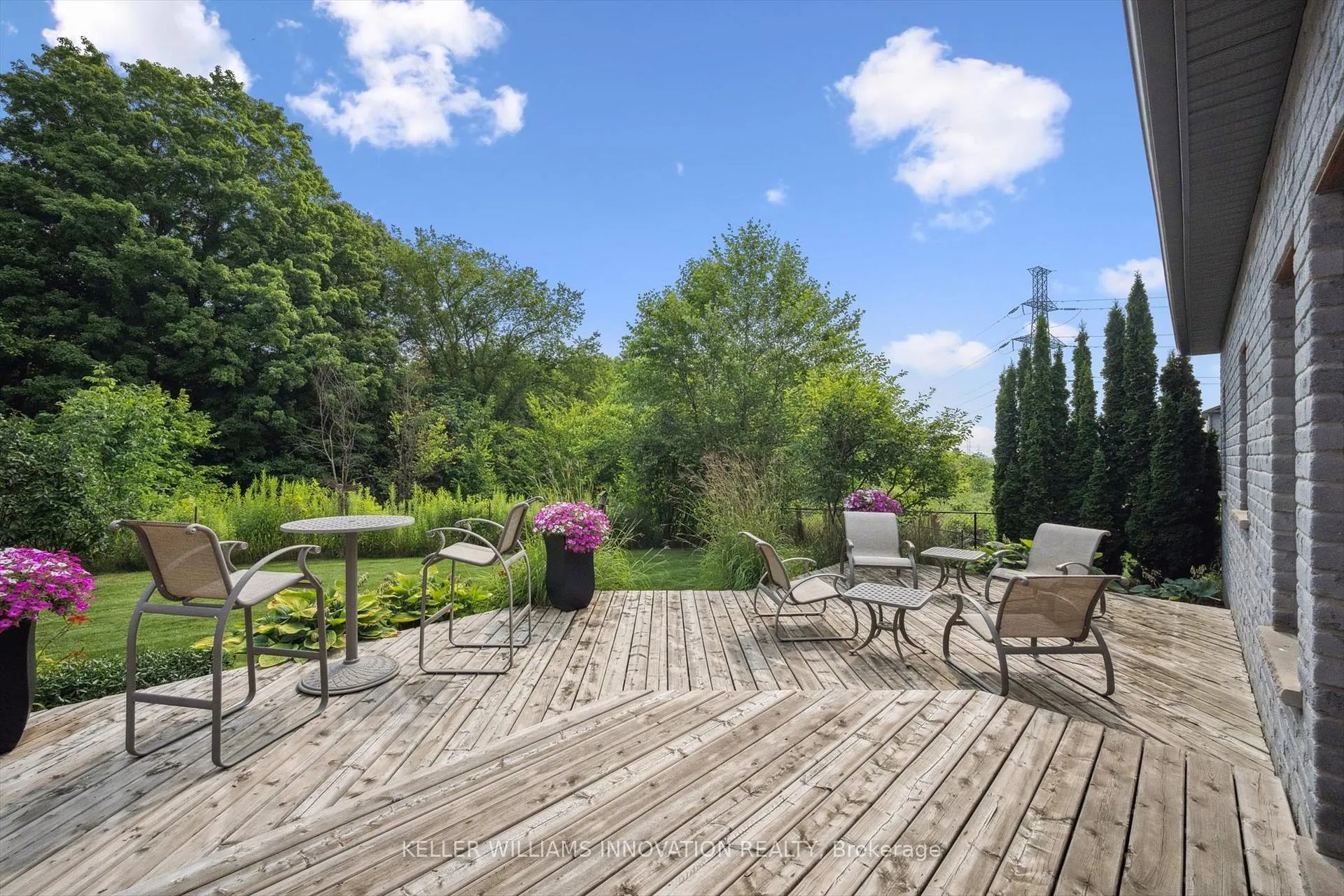 Photo 42 of 276 Dewdrop Crescent, Waterloo — HOMEH