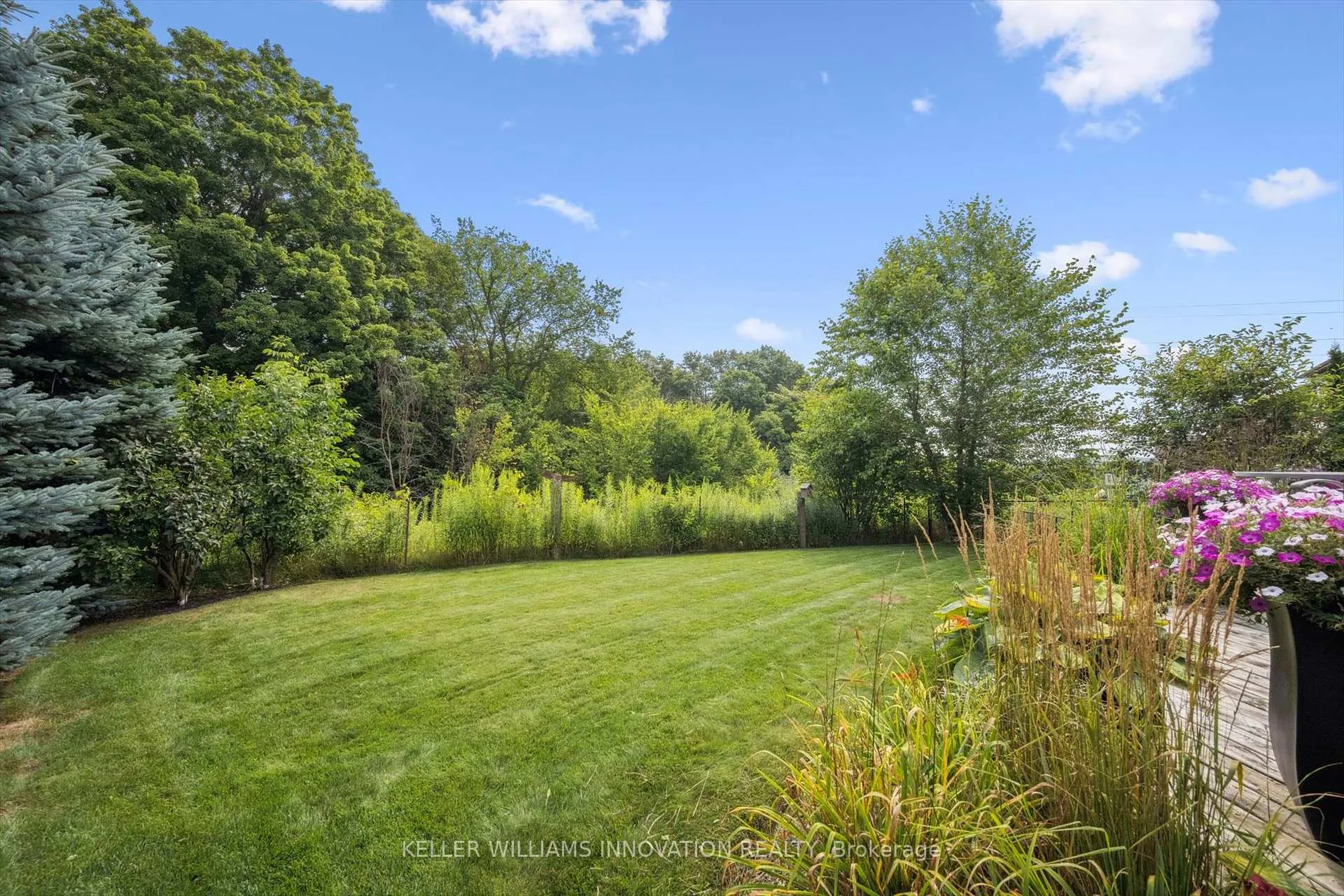 Photo 44 of 276 Dewdrop Crescent, Waterloo — HOMEH
