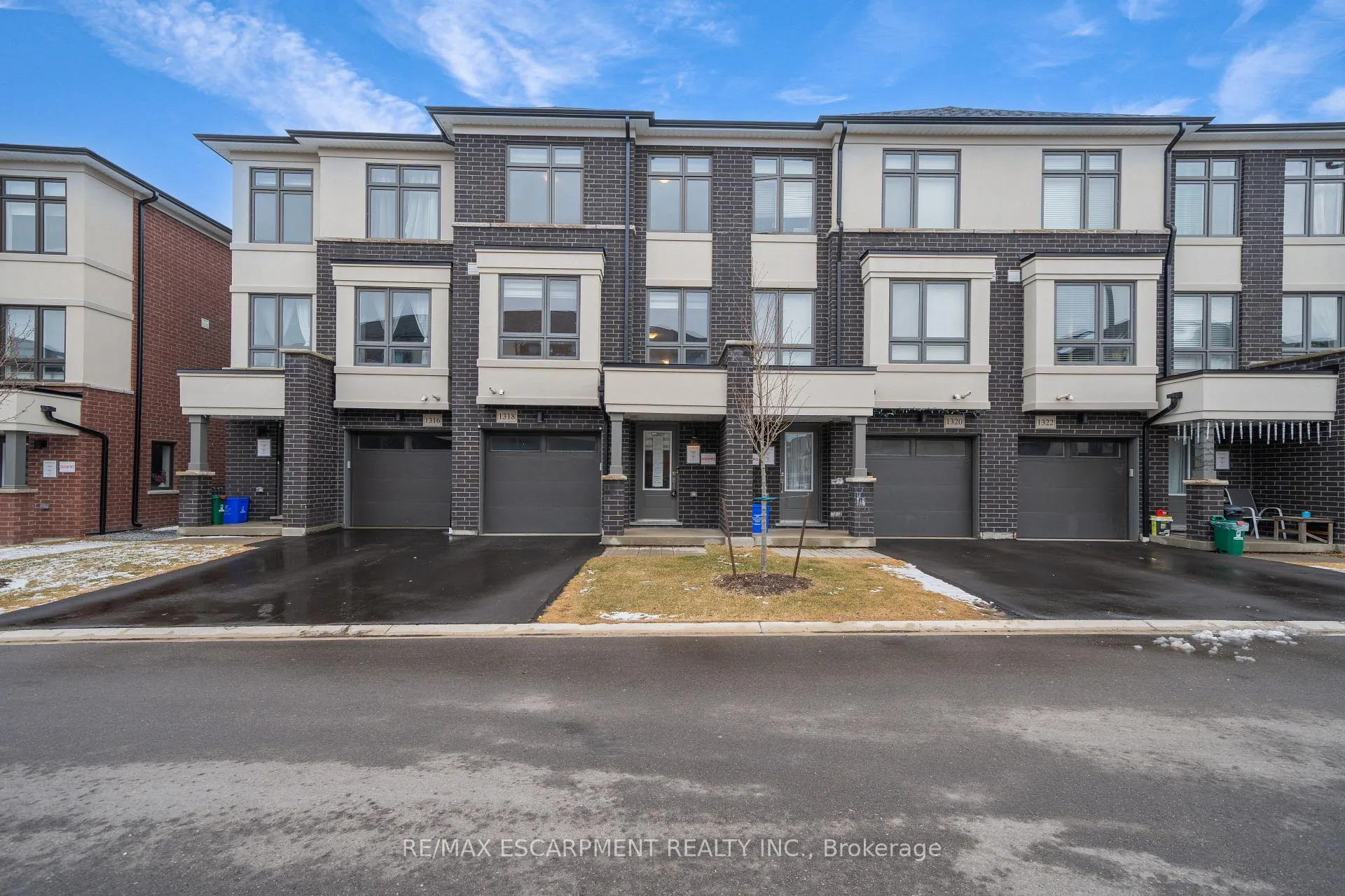 Photo 1 of 1318 Bradenton Path, Oshawa, Eastdale — HOMEH