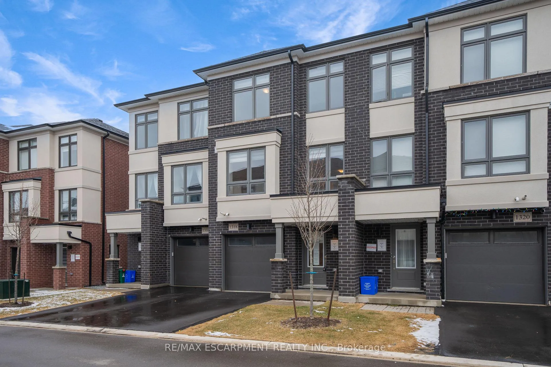 Photo 3 of 1318 Bradenton Path, Oshawa, Eastdale — HOMEH