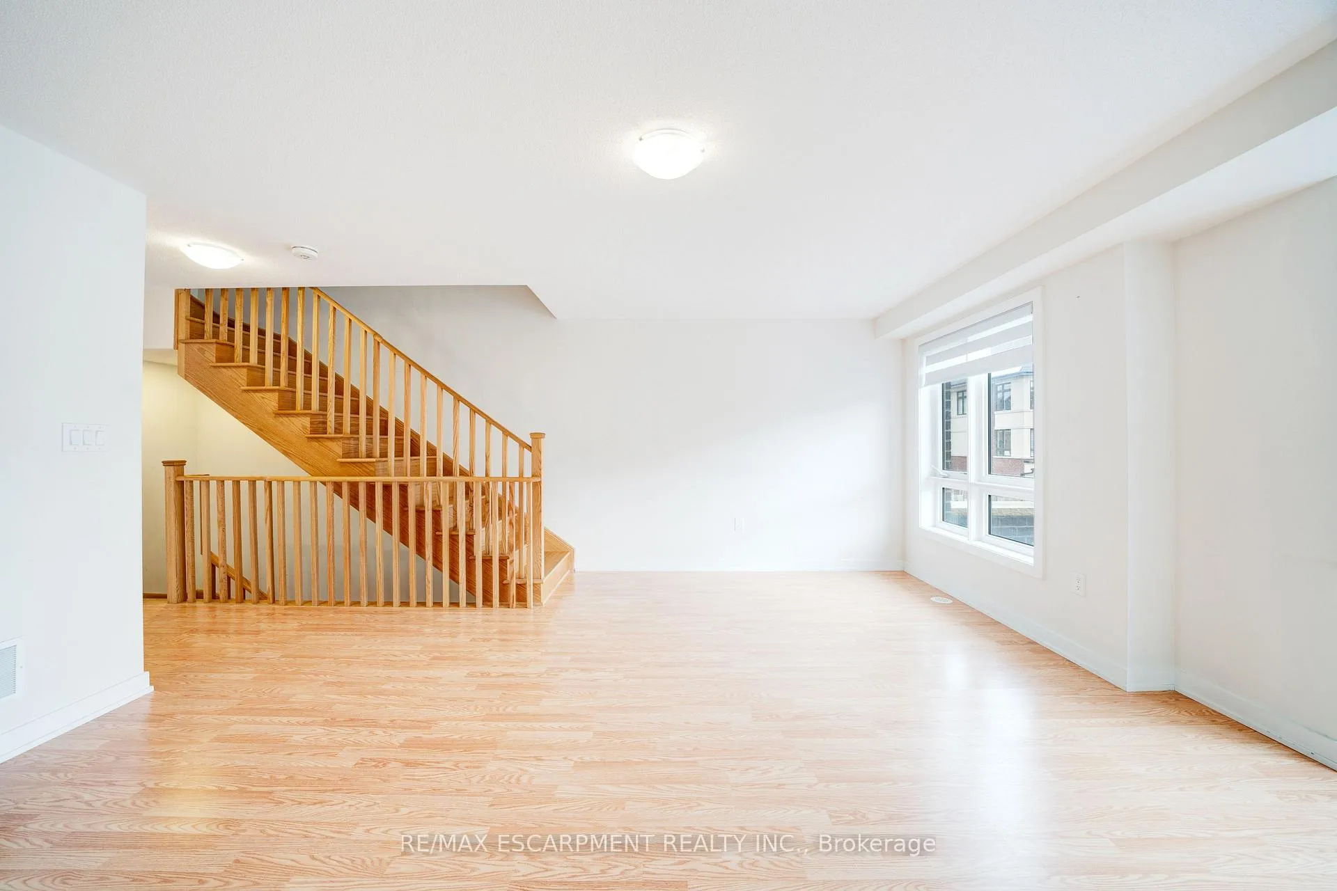 Photo 15 of 1318 Bradenton Path, Oshawa, Eastdale — HOMEH