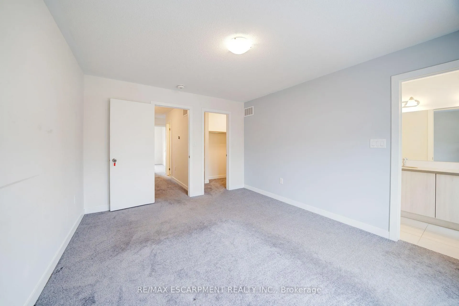 Photo 34 of 1318 Bradenton Path, Oshawa, Eastdale — HOMEH