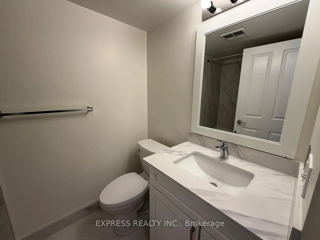 Photo 8 of Unit 504, 942 Yonge Street, Toronto, The Annex — HOMEH