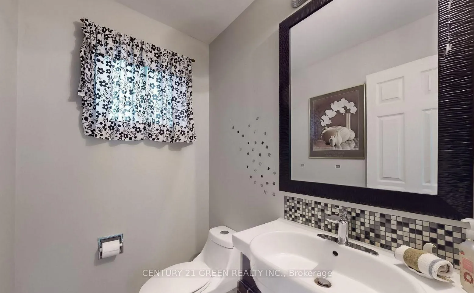Photo 11 of 1590 Marshcourt Drive, Pickering, Village East — HOMEH