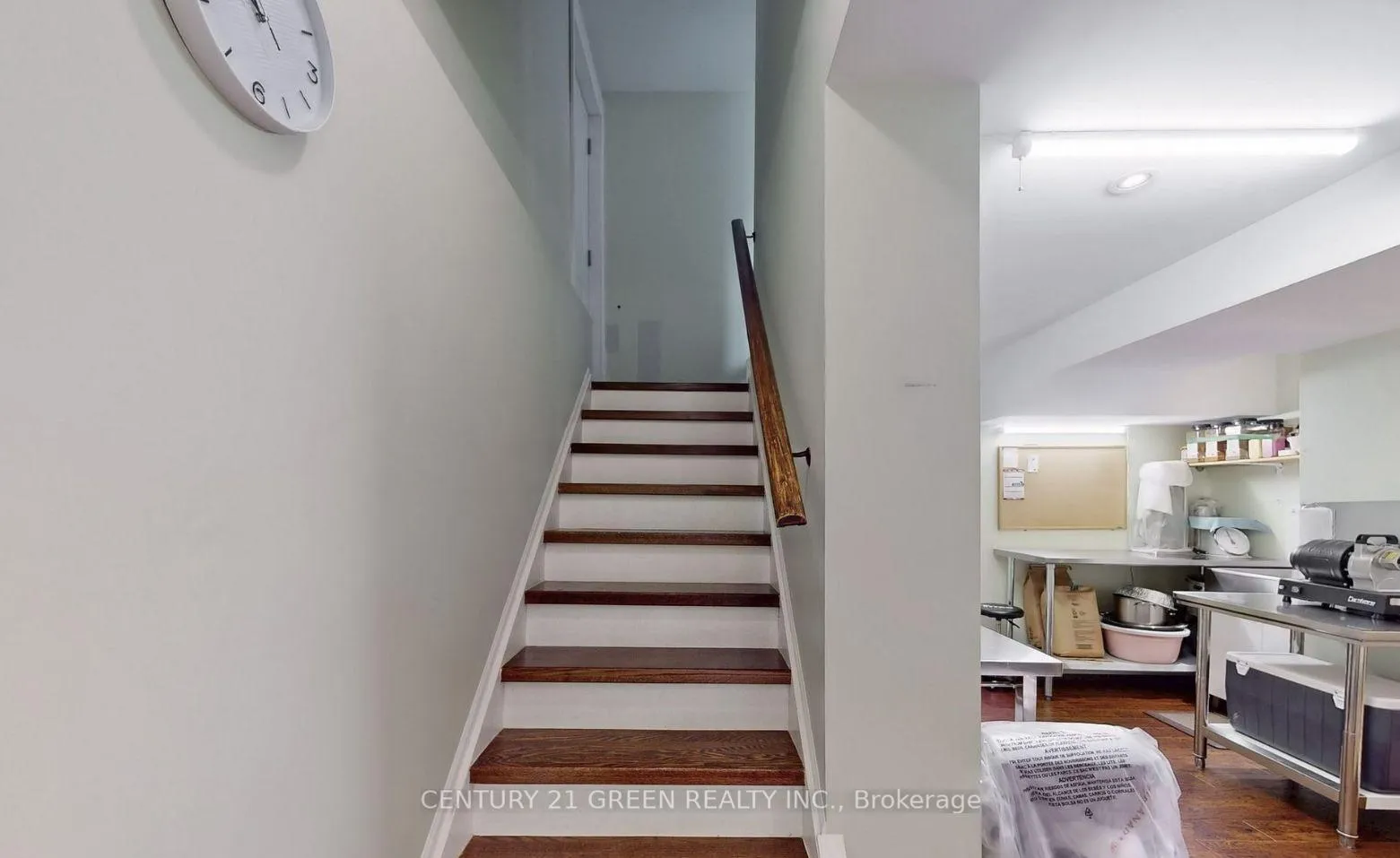 Photo 17 of 1590 Marshcourt Drive, Pickering, Village East — HOMEH