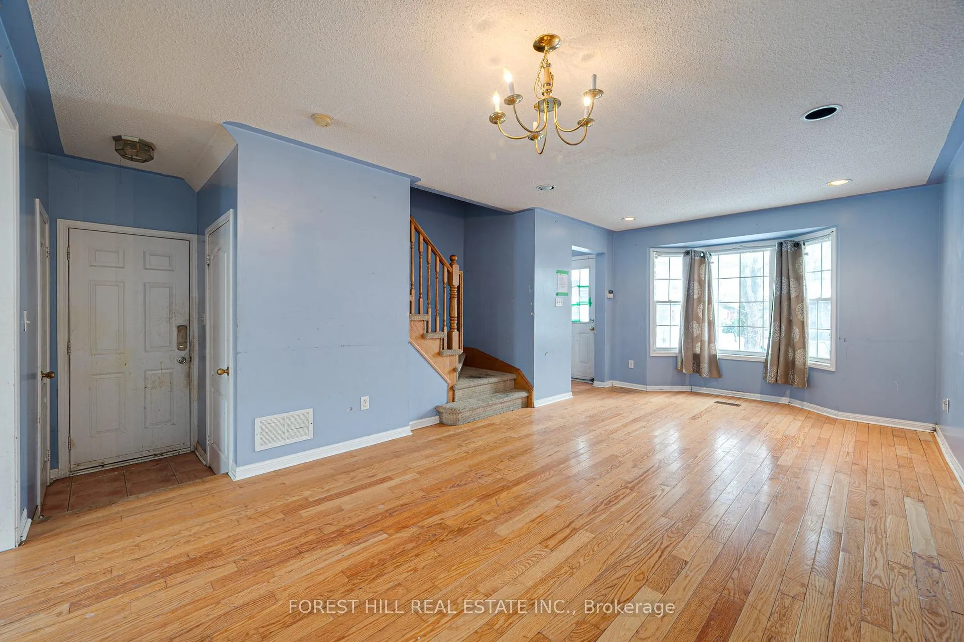 Photo 7 of 20 Allness Road, Brampton, Fletcher's Meadow — HOMEH