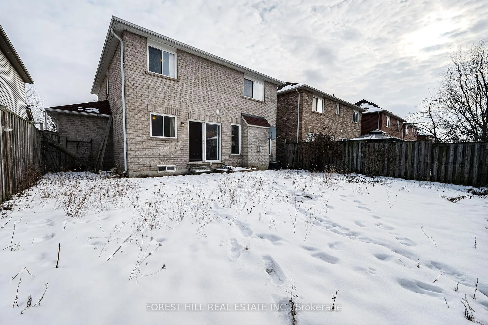 Photo 40 of 20 Allness Road, Brampton, Fletcher's Meadow — HOMEH