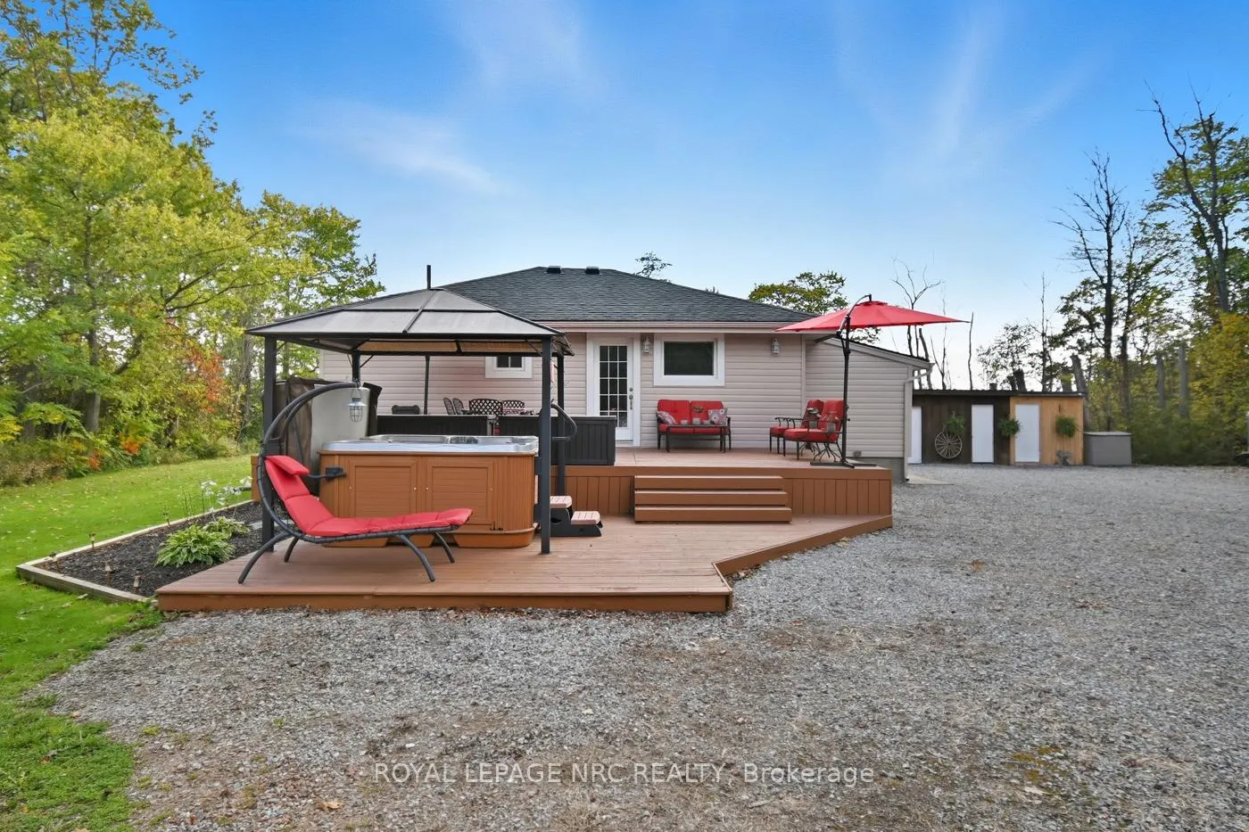 Photo 10 of 12434 Concession 1 Road, Wainfleet, Marshville/Winger — HOMEH