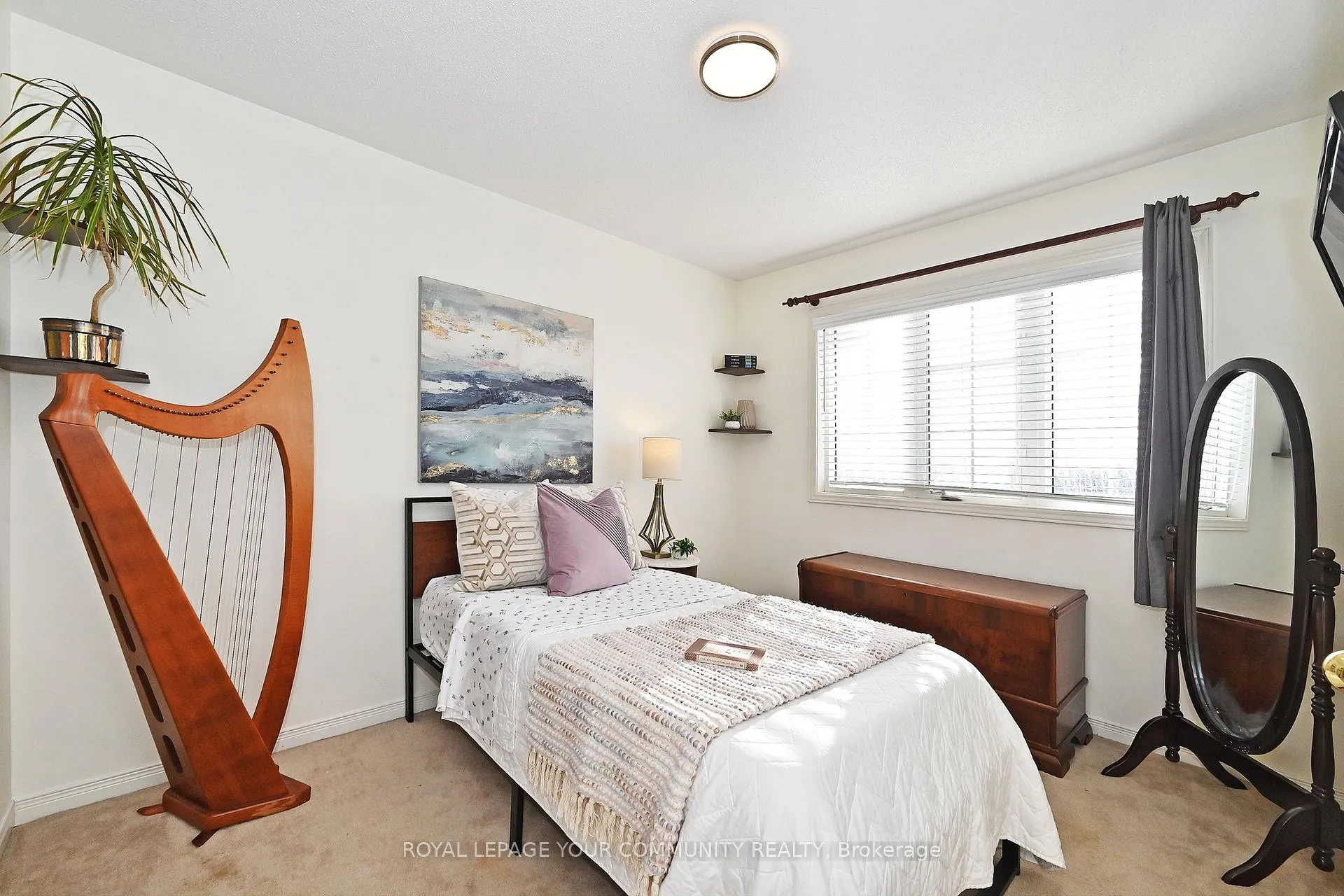 Photo 30 of 34 Collis Drive, Aurora, Bayview Northeast — HOMEH