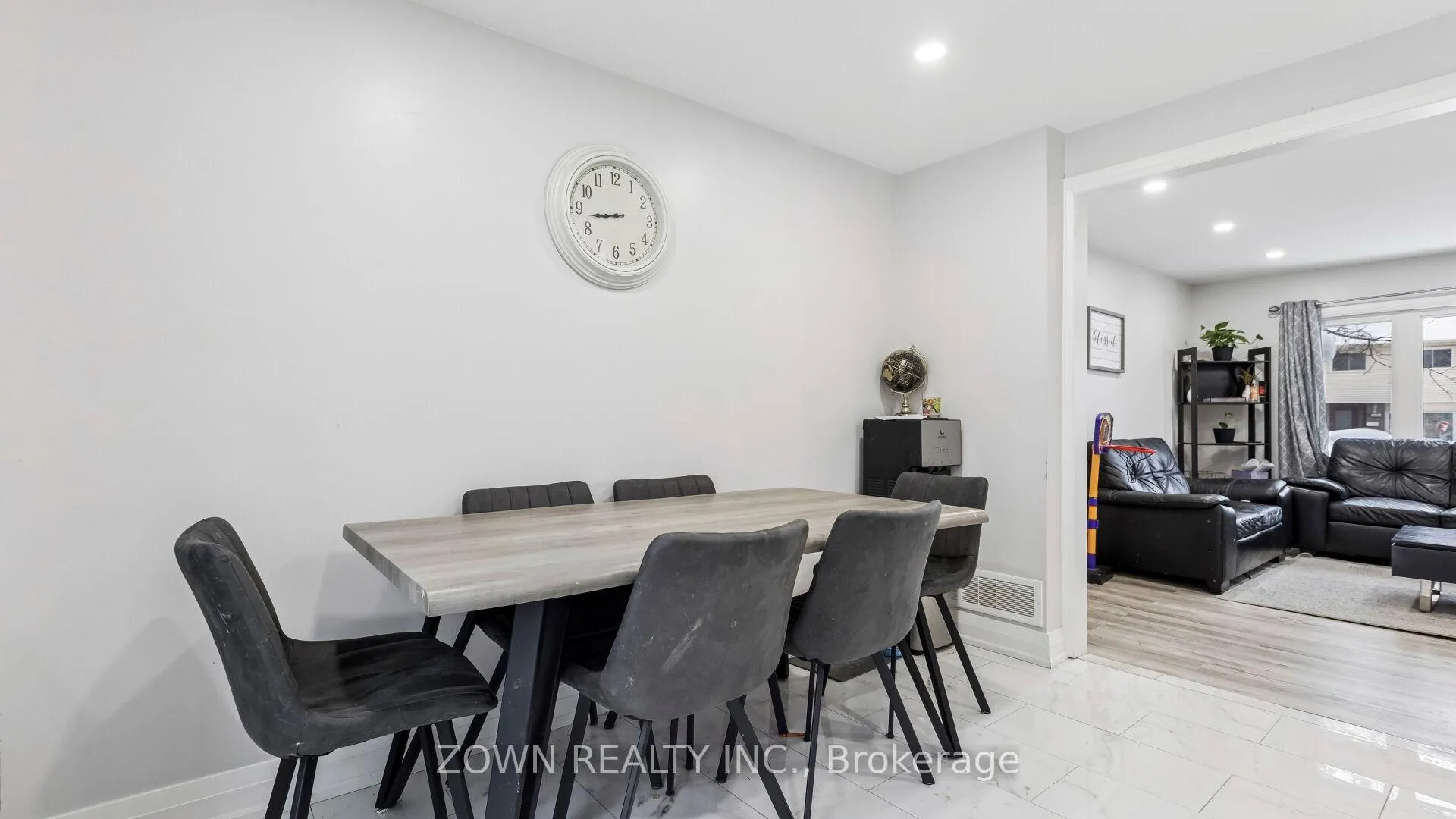 Photo 7 of 508 Parkview Crescent, Cambridge — HOMEH