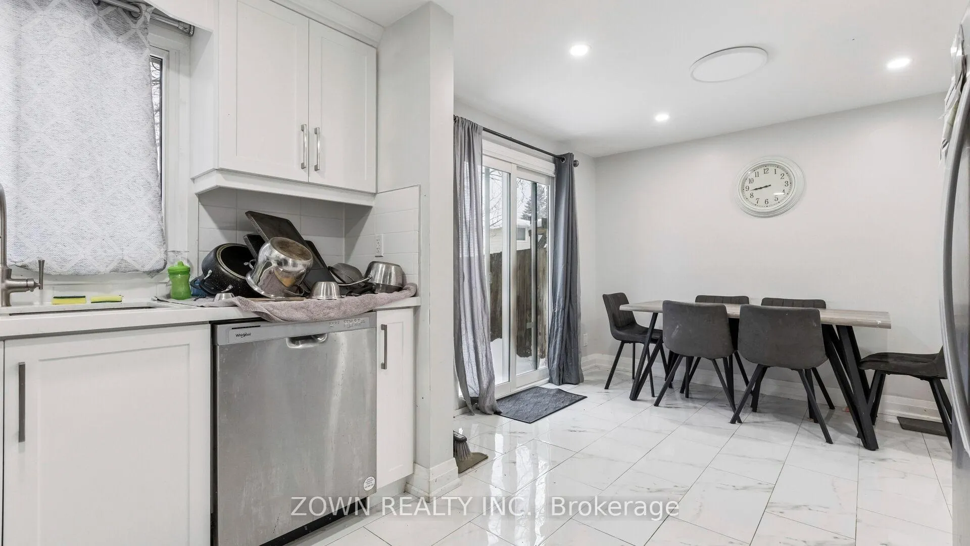 Photo 13 of 508 Parkview Crescent, Cambridge — HOMEH