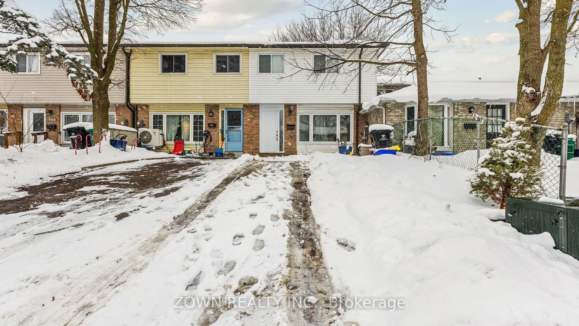 Photo 42 of 508 Parkview Crescent, Cambridge — HOMEH