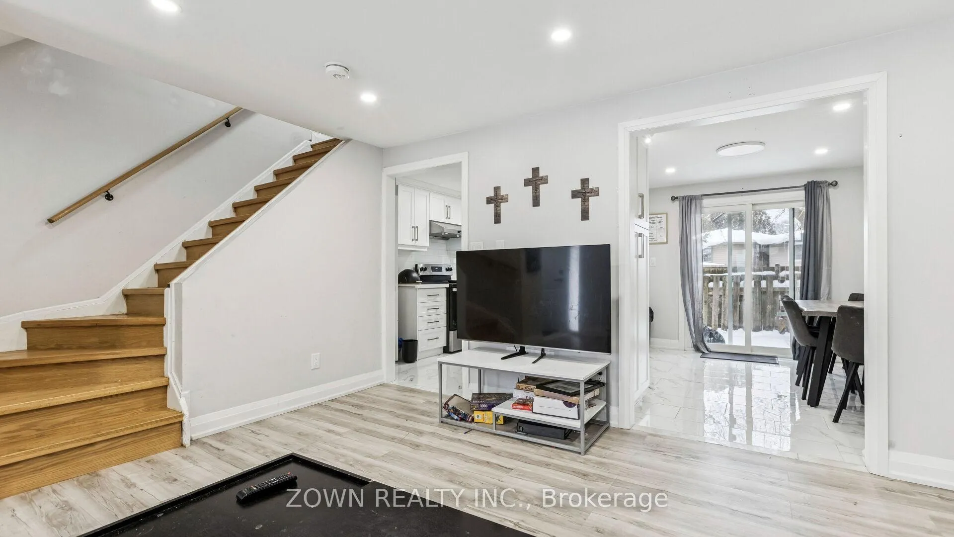 Photo 45 of 508 Parkview Crescent, Cambridge — HOMEH