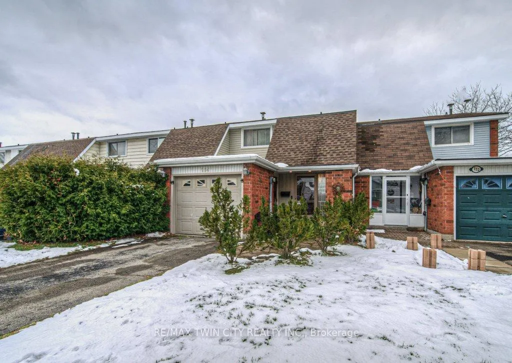 Photo 2 of 154 St Andrews Drive, Hamilton, Vincent — HOMEH