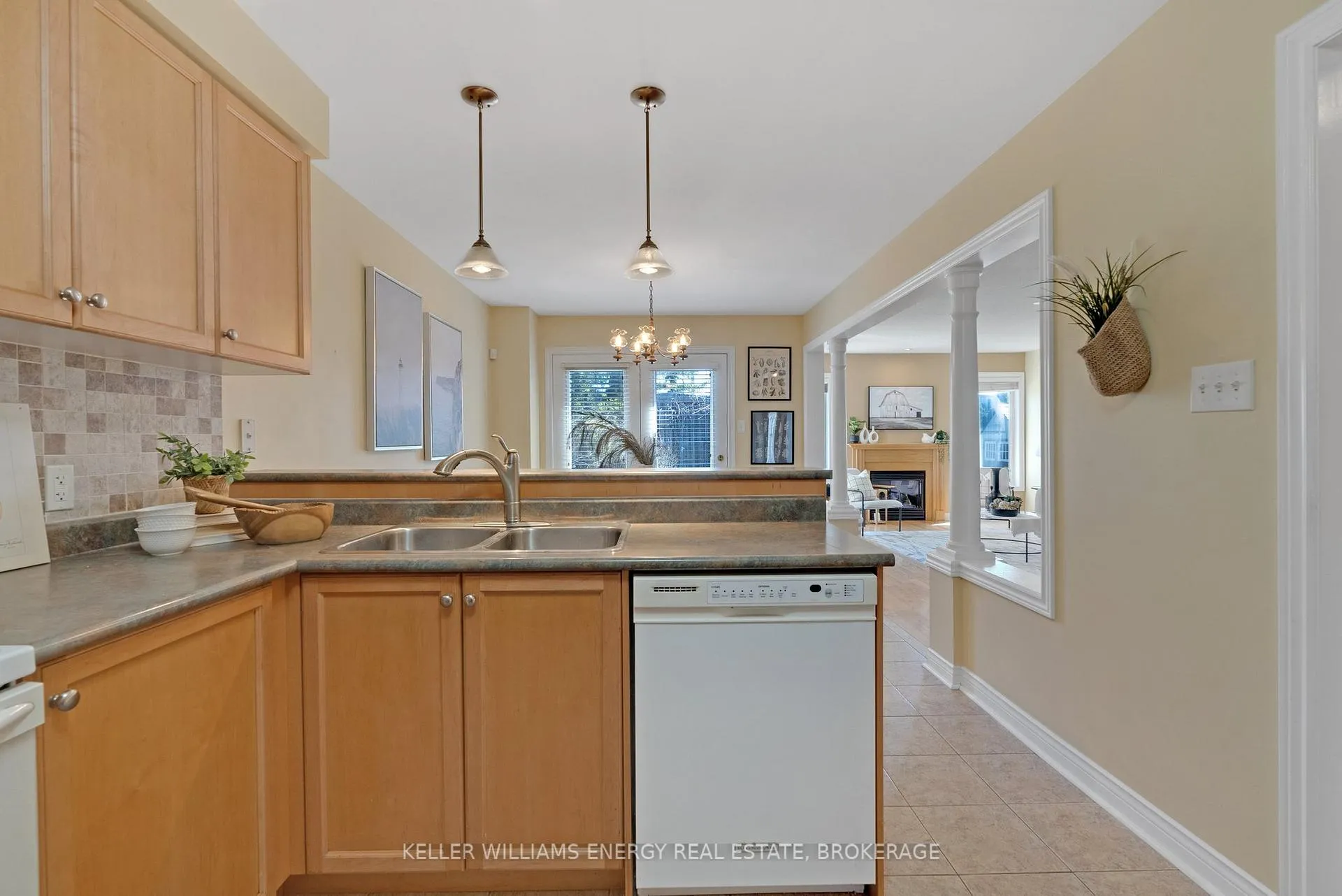 Photo 12 of 27 Tracey Court, Whitby, Taunton North — HOMEH