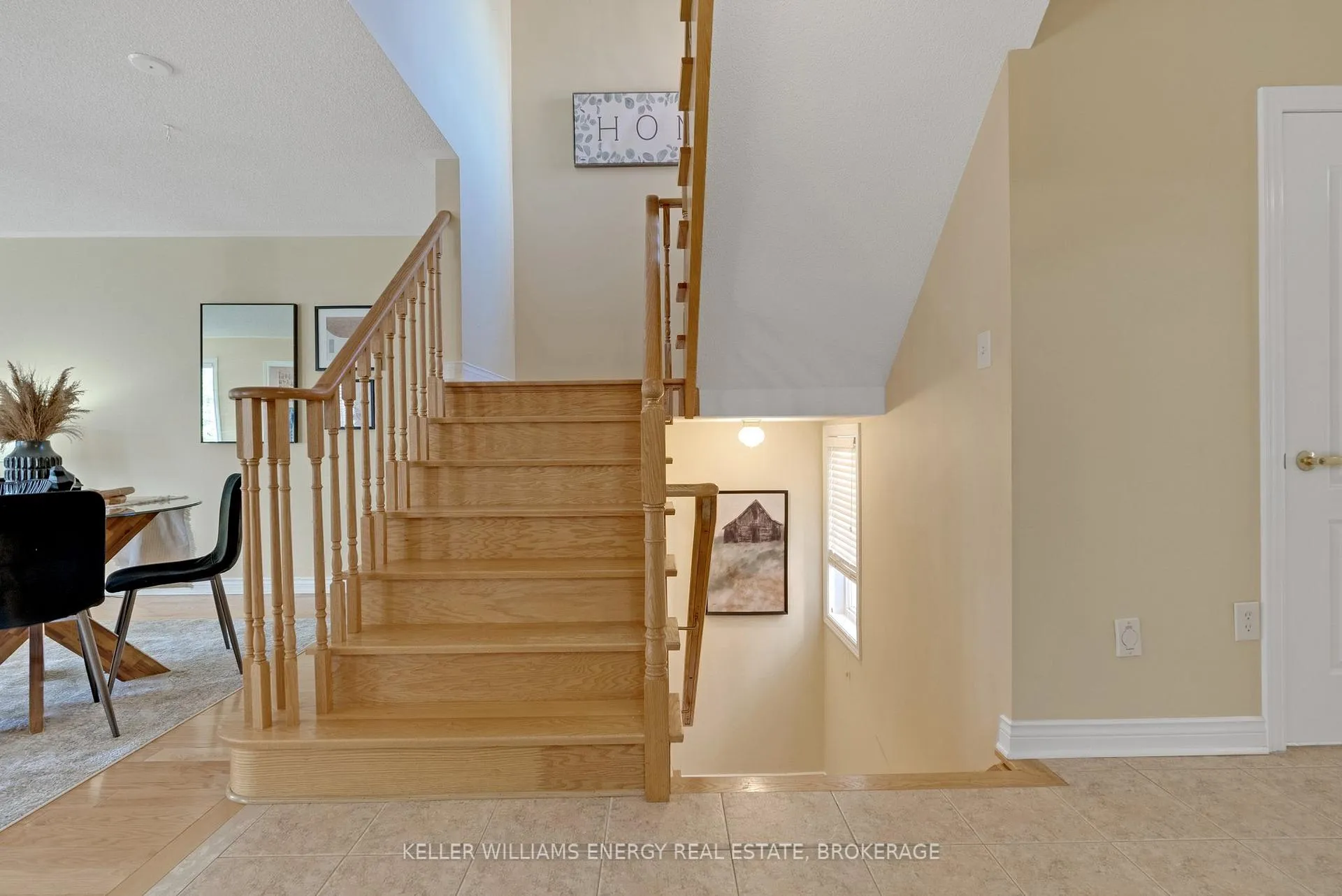 Photo 14 of 27 Tracey Court, Whitby, Taunton North — HOMEH