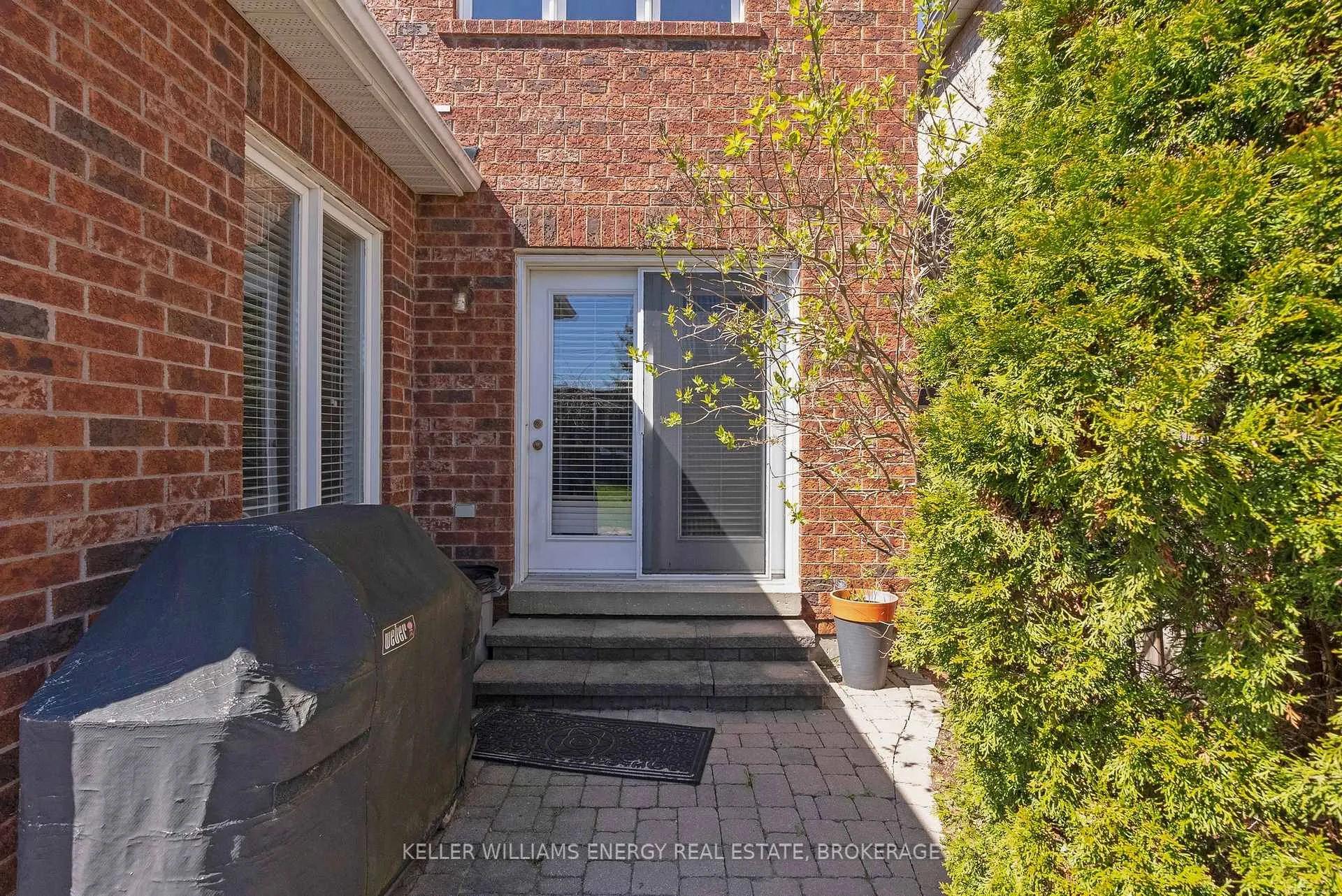Photo 39 of 27 Tracey Court, Whitby, Taunton North — HOMEH