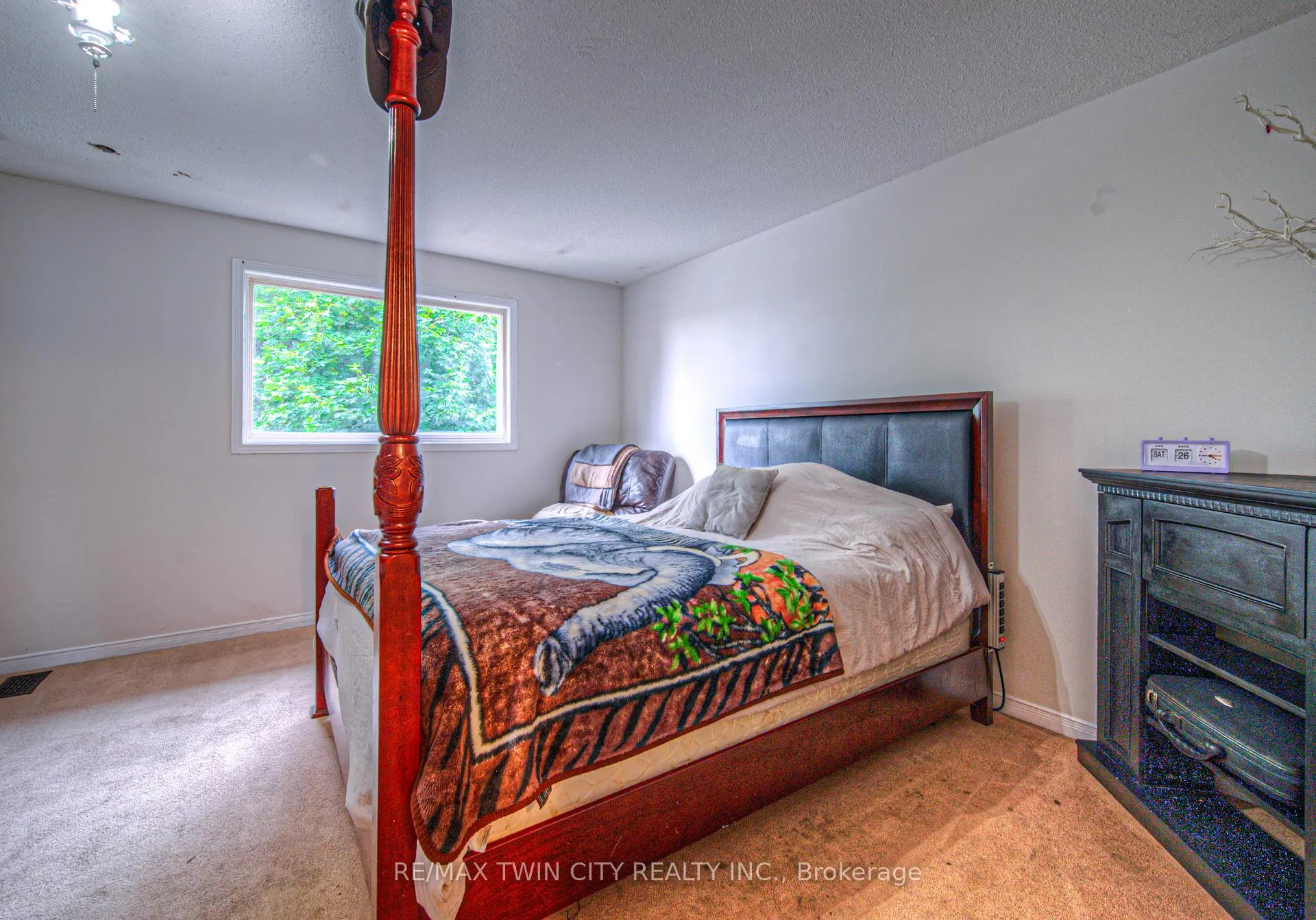 Photo 16 of 6 Chateau Crescent, Cambridge — HOMEH