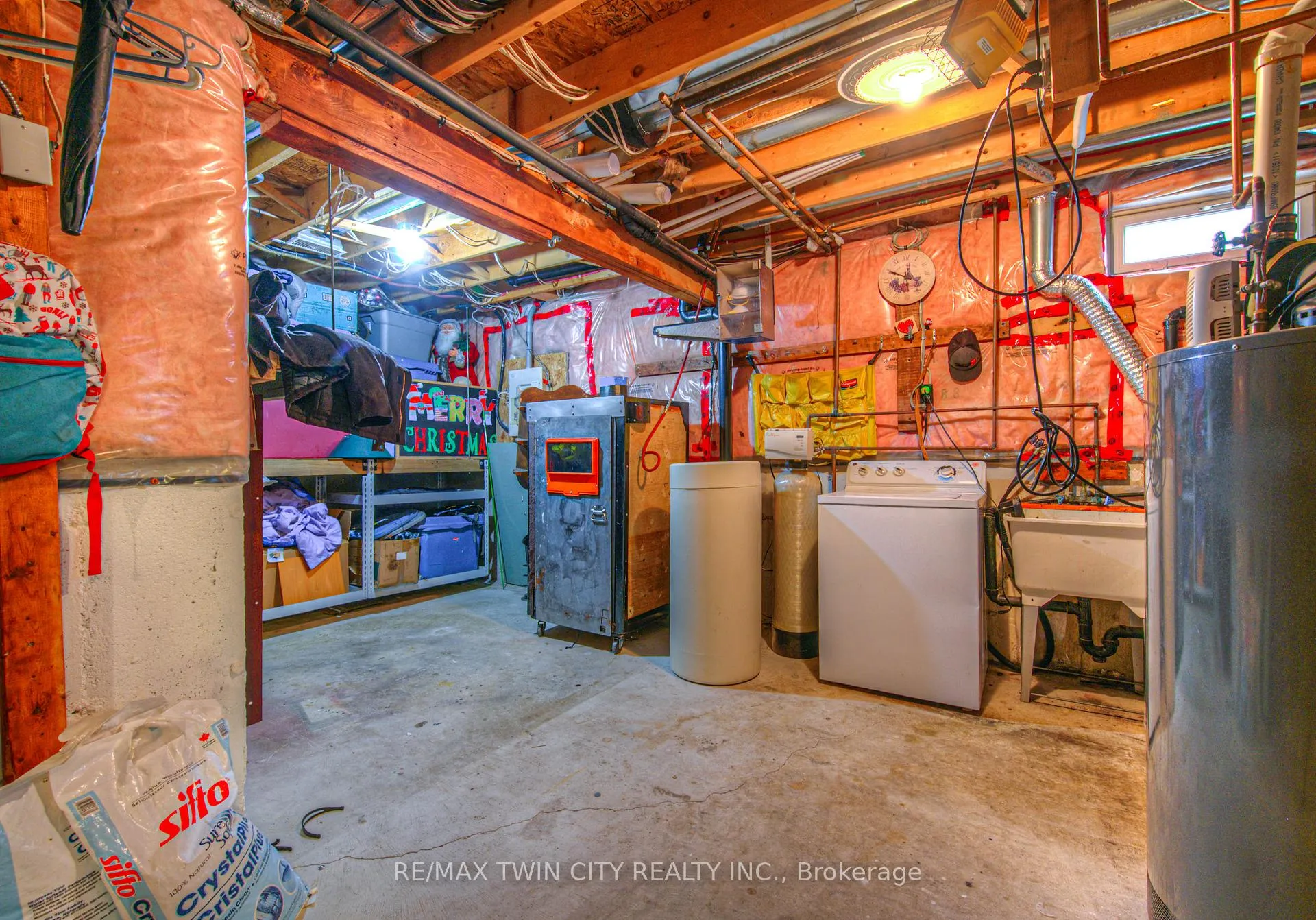 Photo 21 of 6 Chateau Crescent, Cambridge — HOMEH