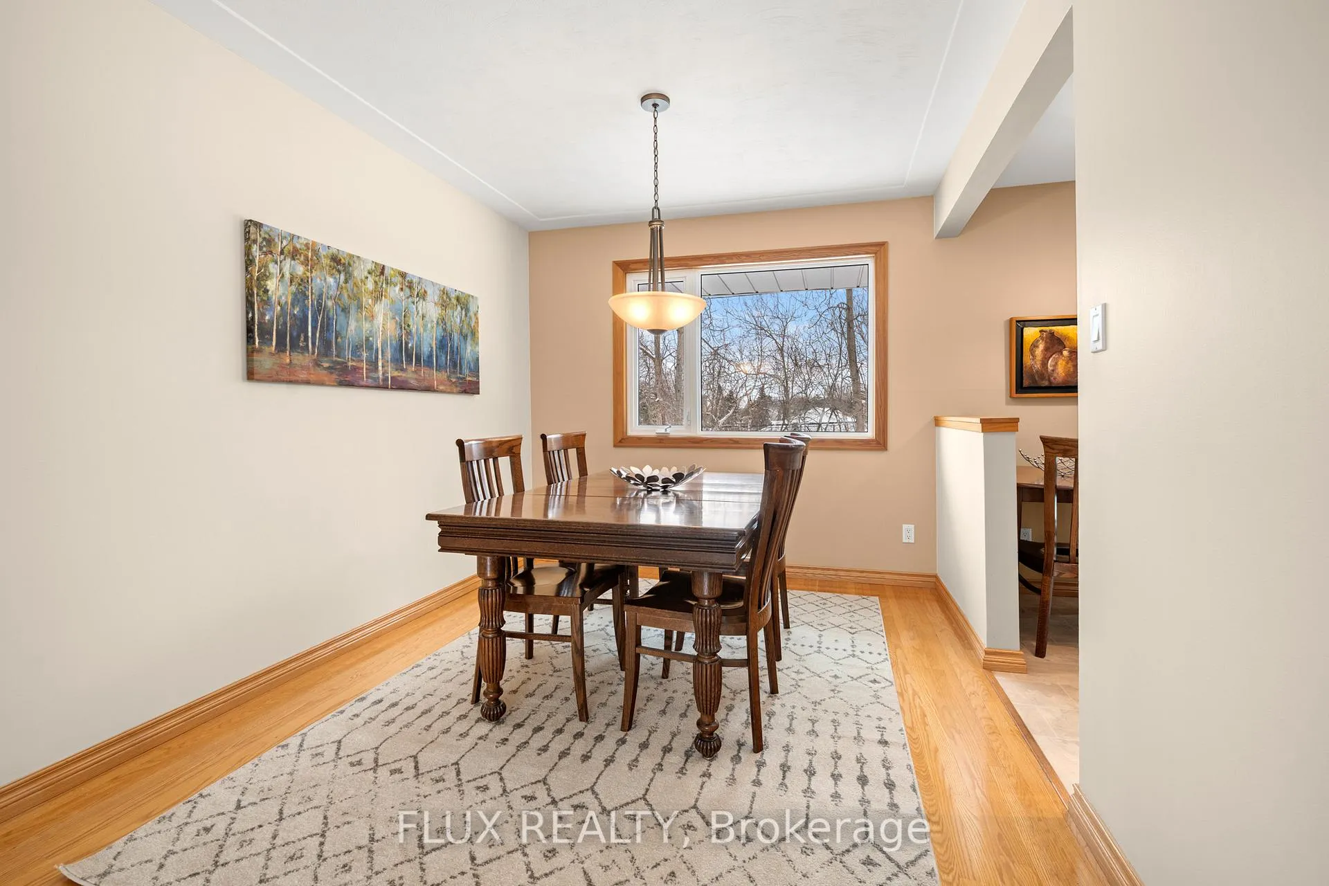Photo 8 of 212 Winfield Avenue, Waterloo — HOMEH