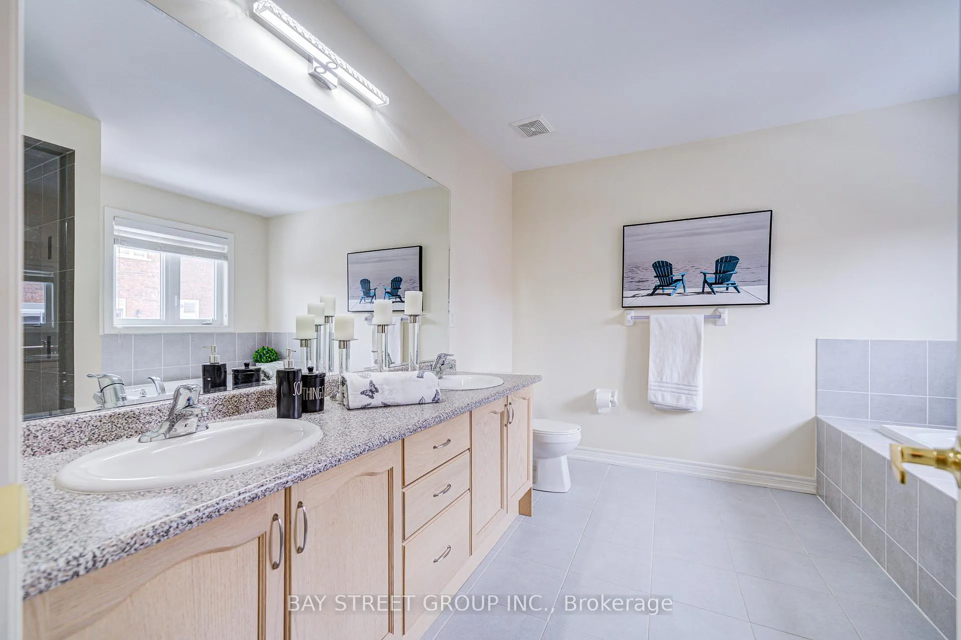 Photo 17 of 74 Kentland Street, Markham, Wismer — HOMEH