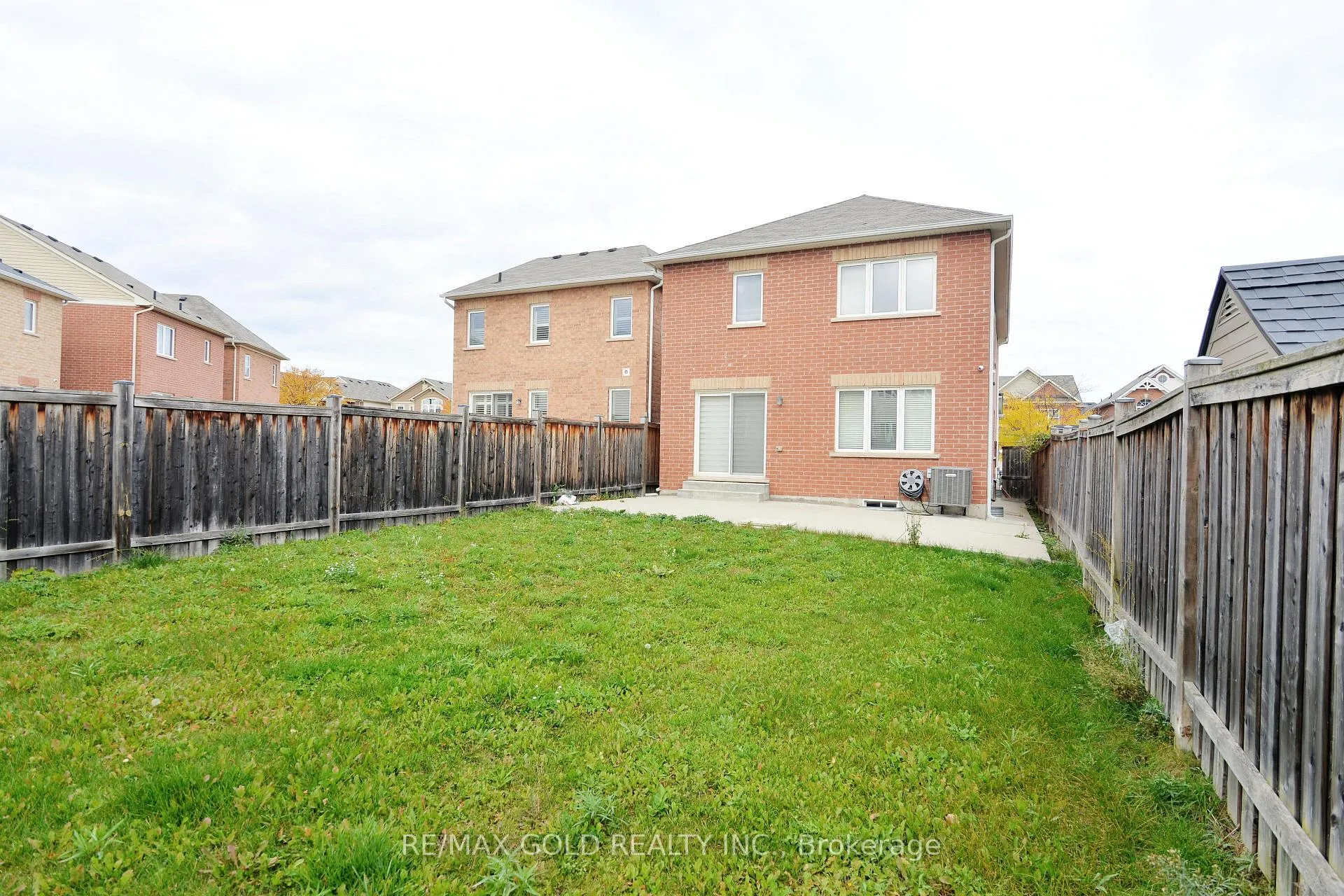 Photo 42 of 101 Miracle Trail, Brampton, Northwest Brampton — HOMEH
