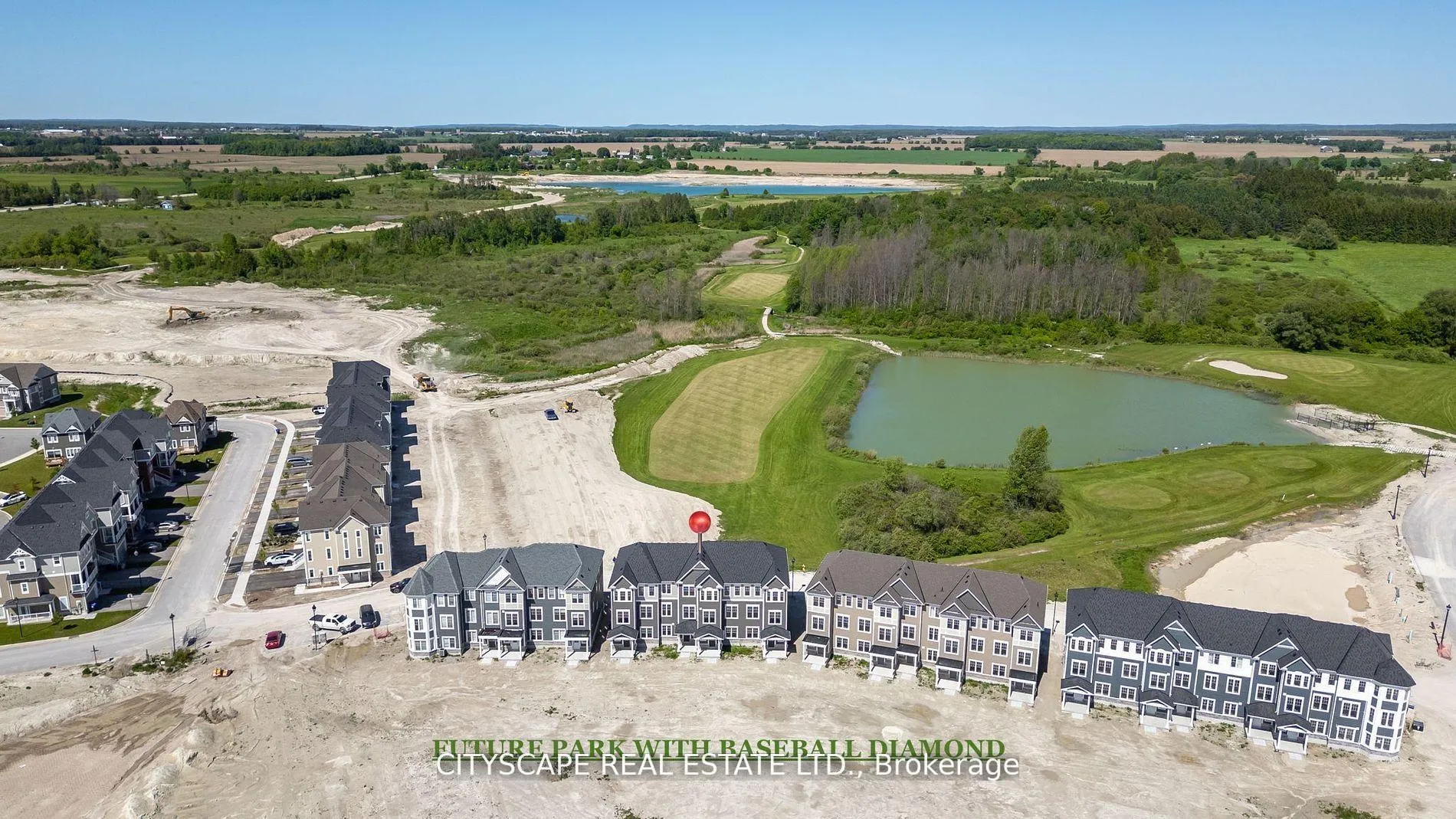 Photo 4 of 29 Sama Way, Wasaga Beach — HOMEH