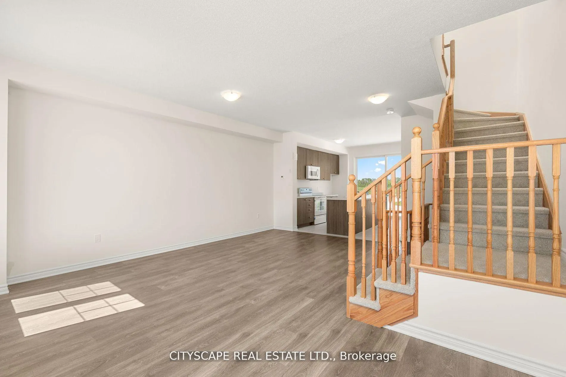 Photo 19 of 29 Sama Way, Wasaga Beach — HOMEH