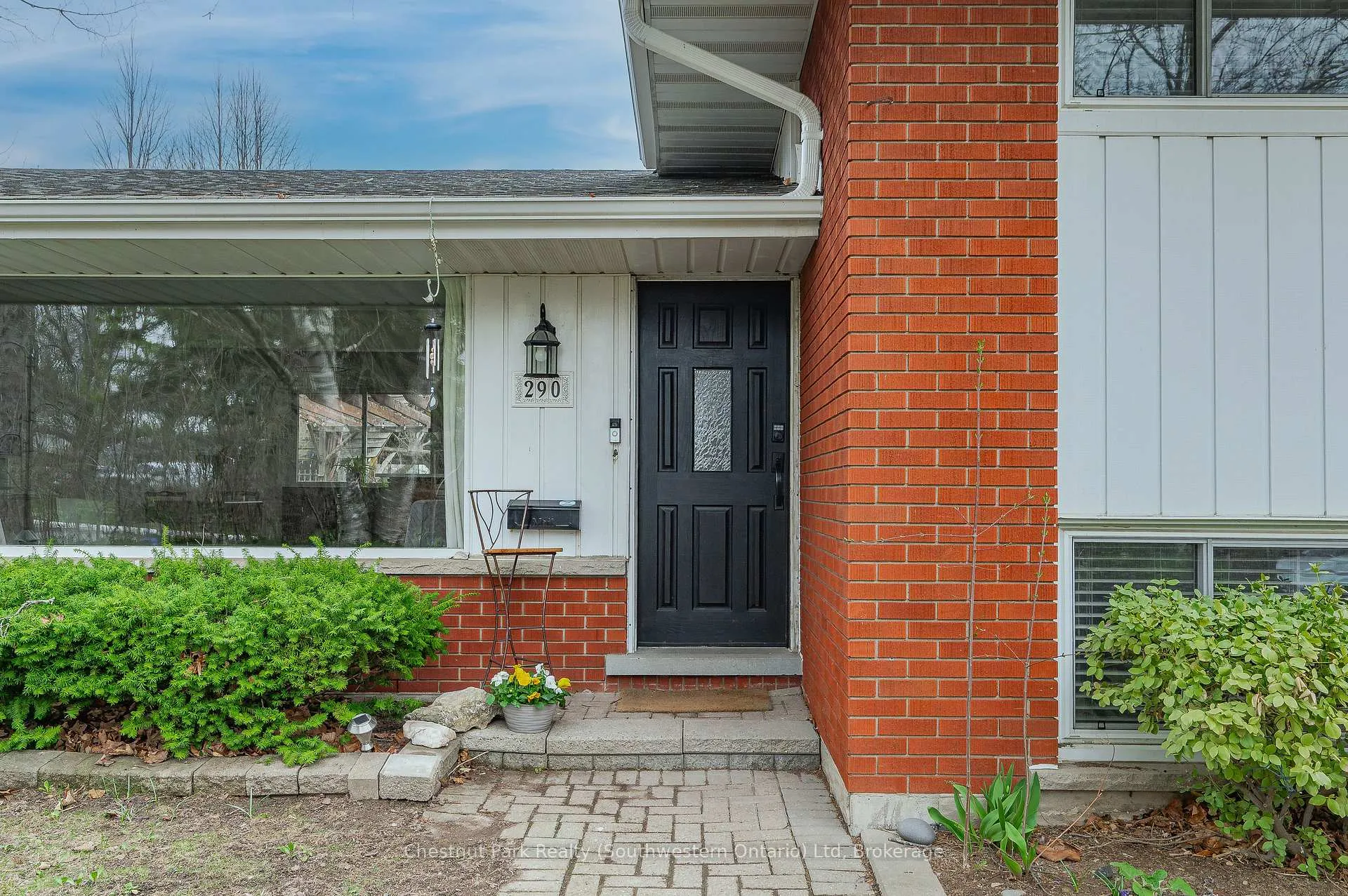 Photo 4 of 290 Langford Place, Waterloo — HOMEH