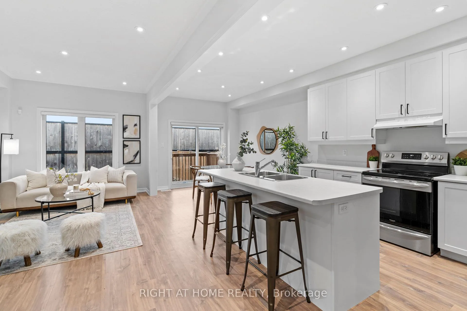 Photo 4 of 310 Stewart Street, Shelburne — HOMEH