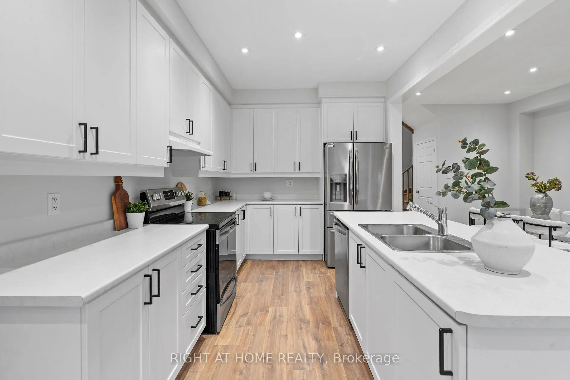 Photo 13 of 310 Stewart Street, Shelburne — HOMEH