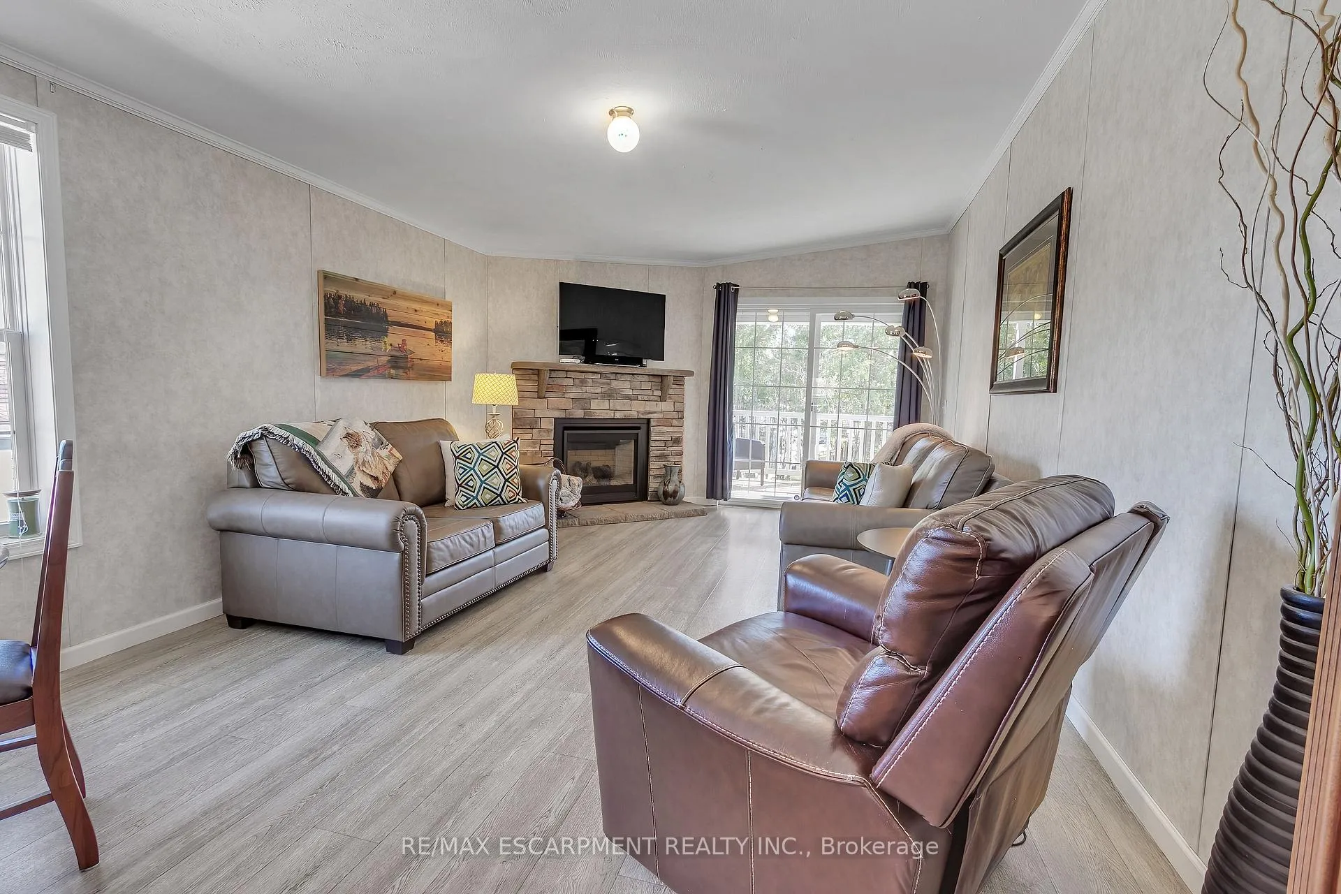 Photo 20 of 70 Park Lane, Hamilton, Rural Flamborough — HOMEH