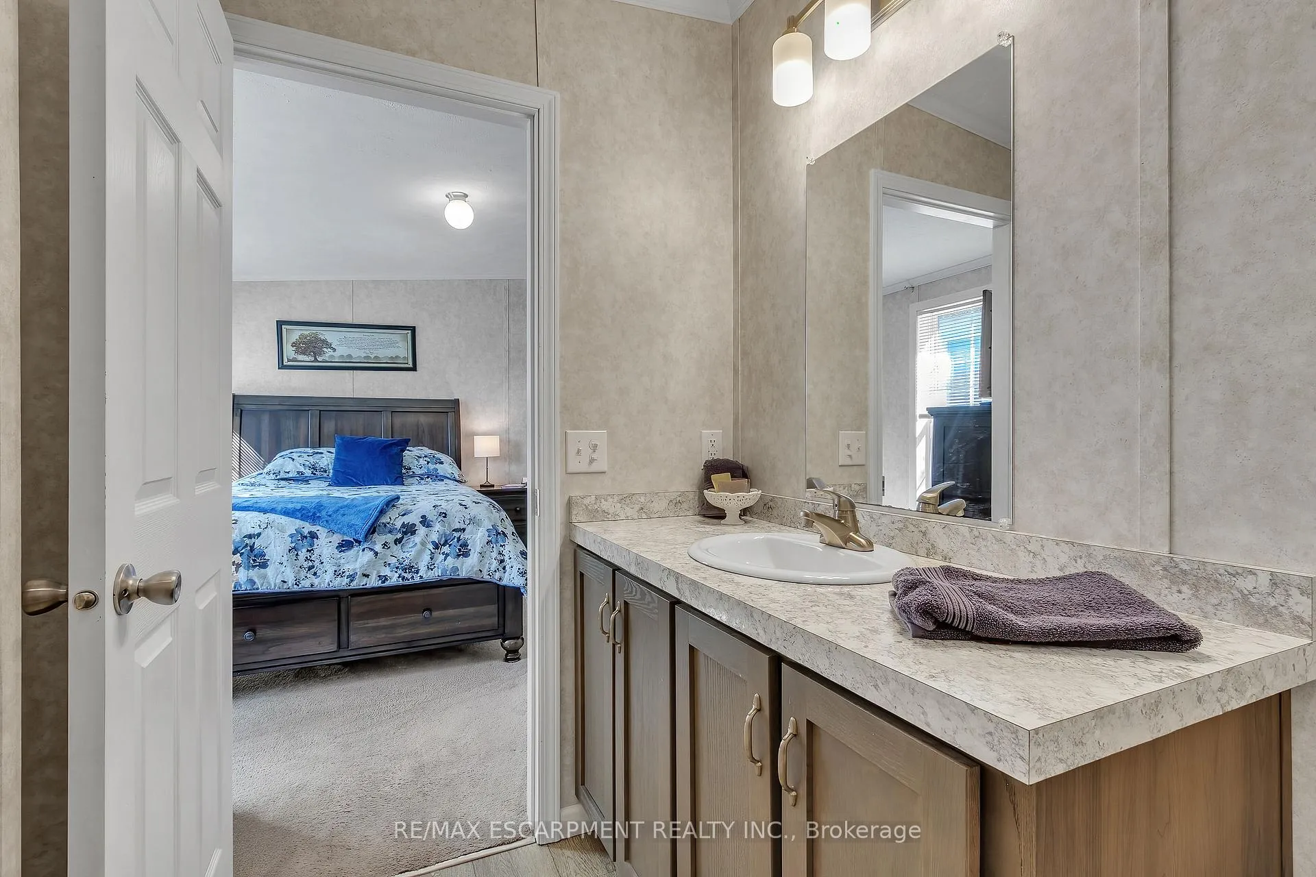 Photo 28 of 70 Park Lane, Hamilton, Rural Flamborough — HOMEH