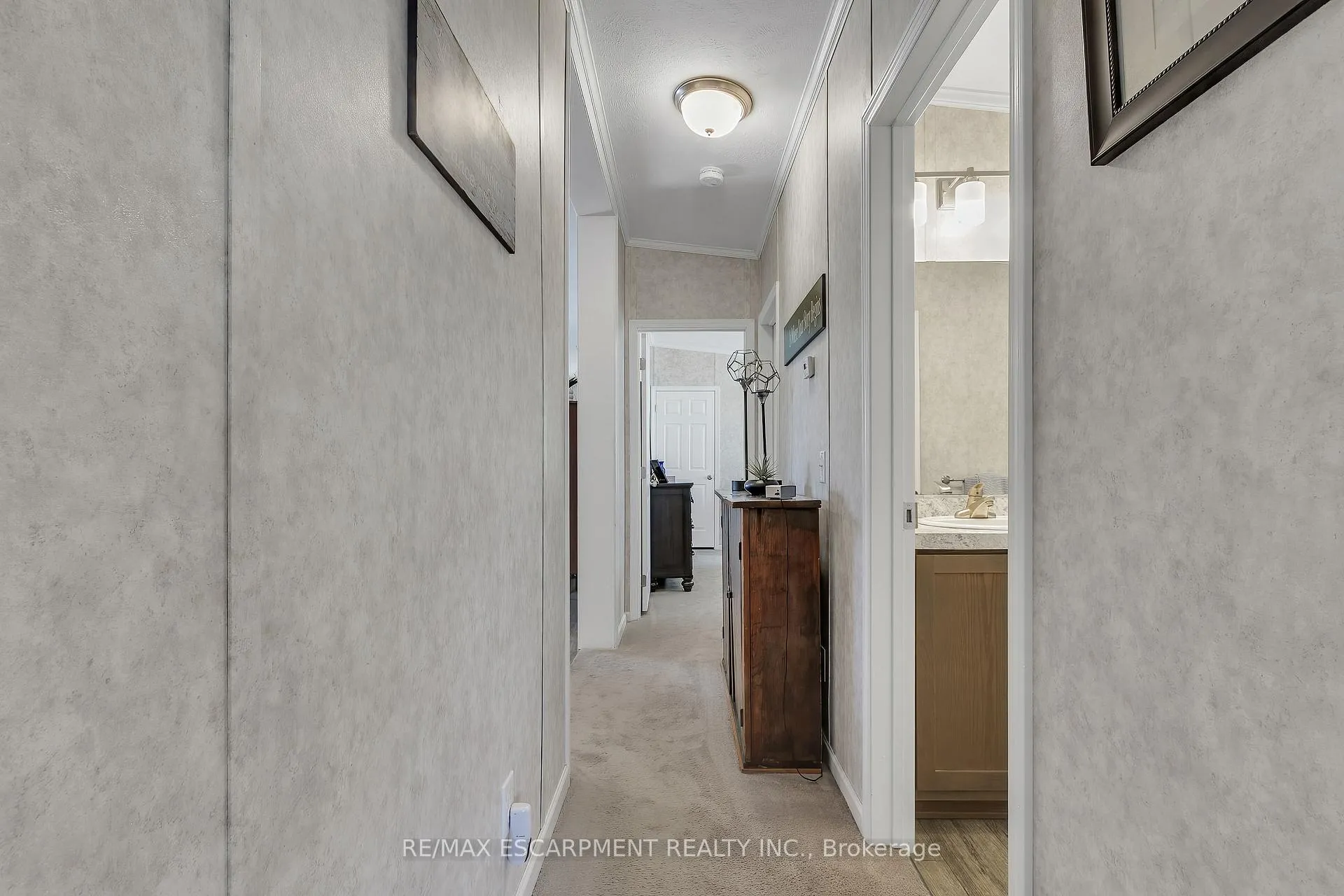 Photo 31 of 70 Park Lane, Hamilton, Rural Flamborough — HOMEH